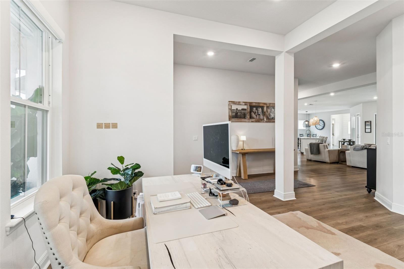 Image 12 of 52 For 6207 Nikki Lane