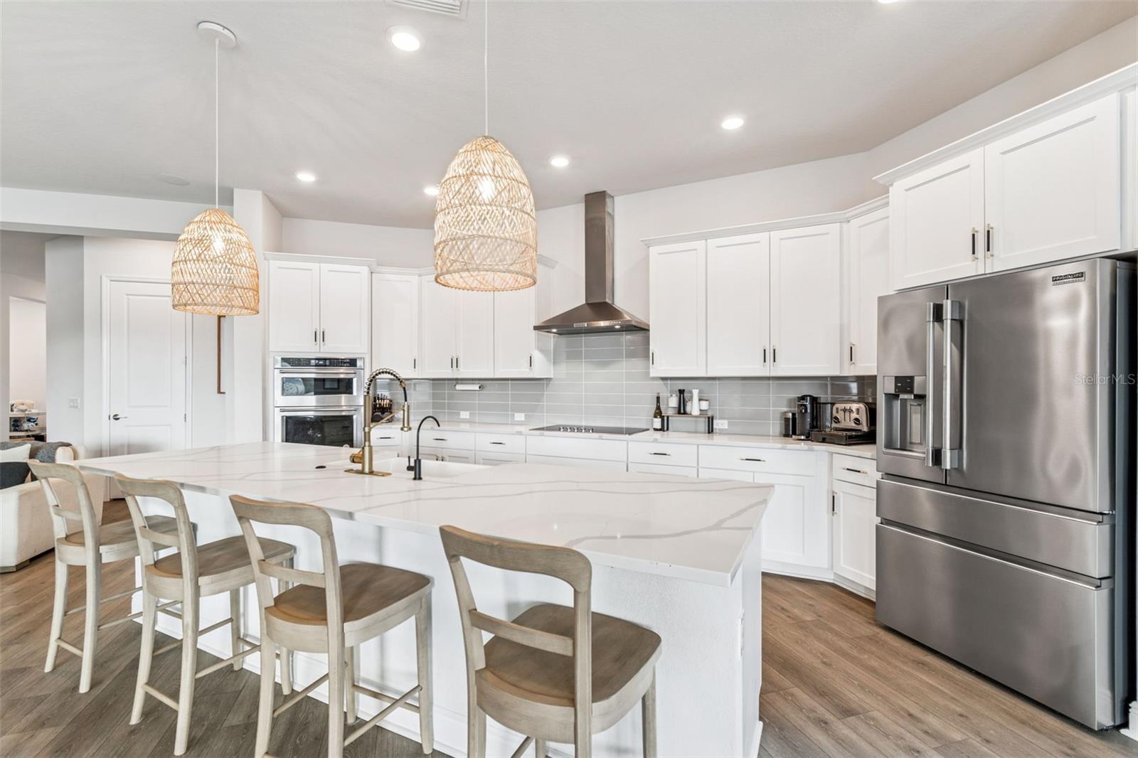 Image 21 of 52 For 6207 Nikki Lane