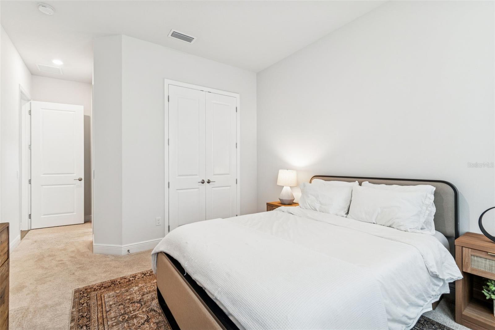 Image 30 of 52 For 6207 Nikki Lane