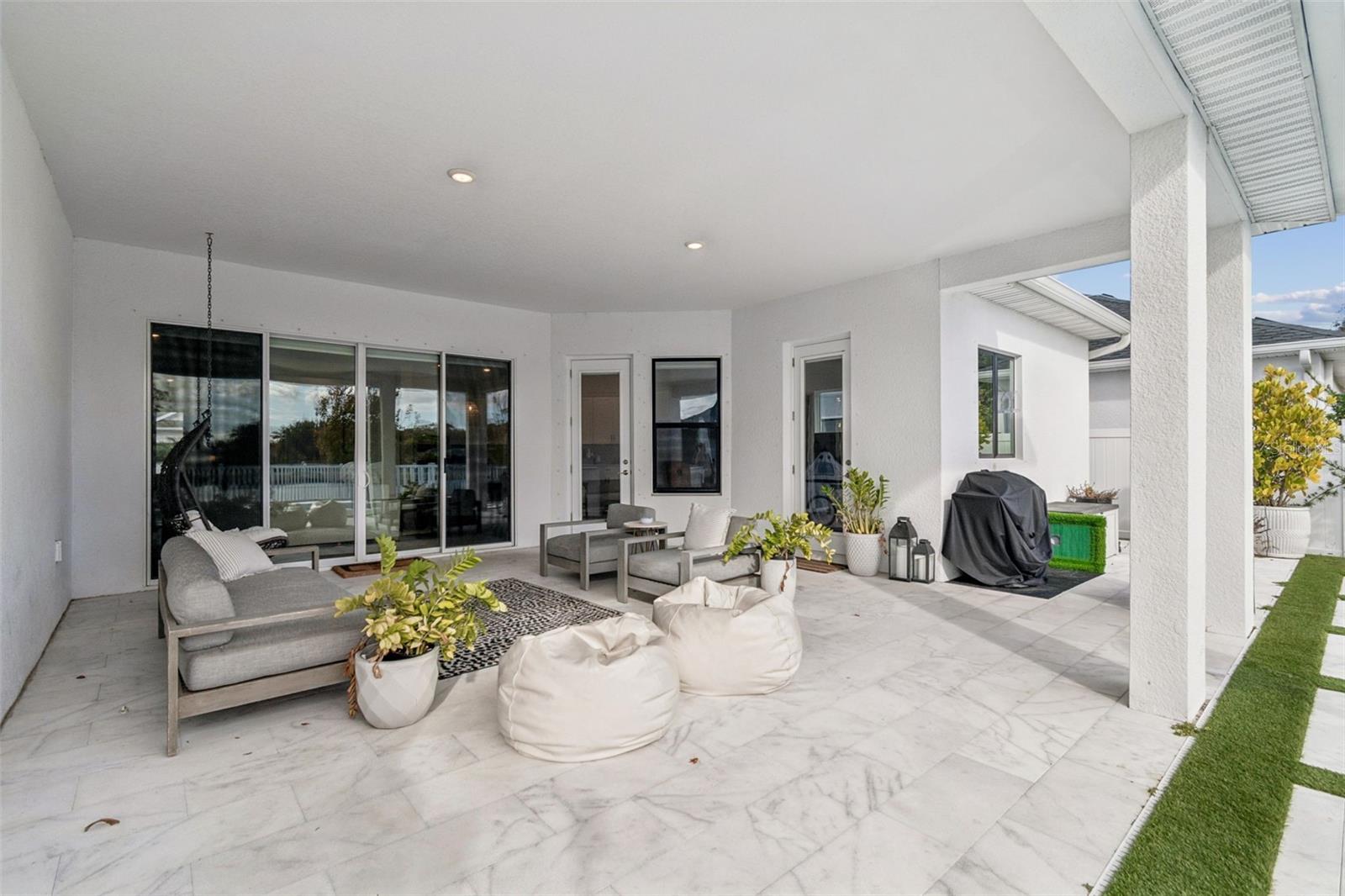 Image 40 of 52 For 6207 Nikki Lane