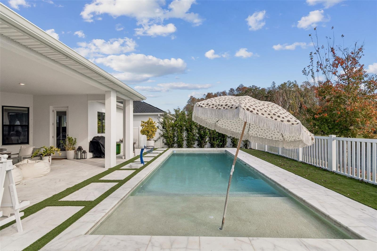 Image 43 of 52 For 6207 Nikki Lane