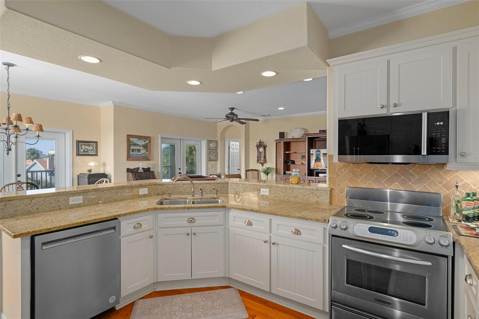 Image 14 of 38 For 15631 Allmand Drive