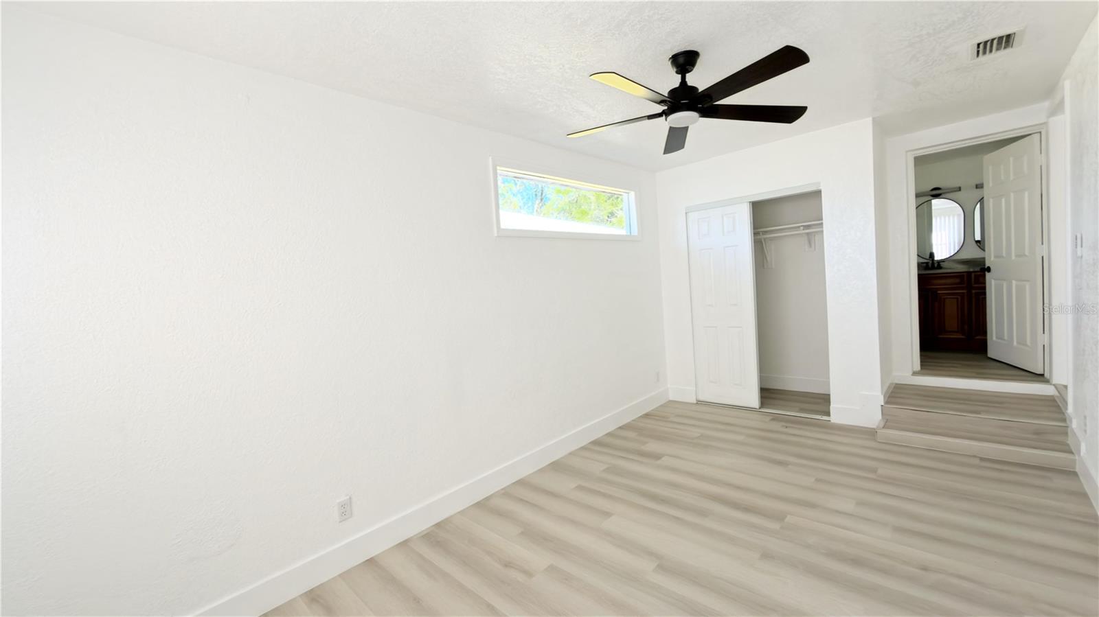 Image 10 of 11 For 1818 Eskimo Avenue