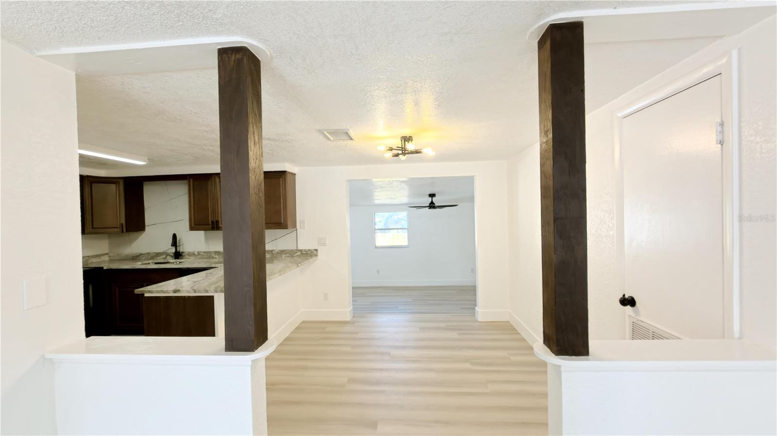 Image 5 of 11 For 1818 Eskimo Avenue