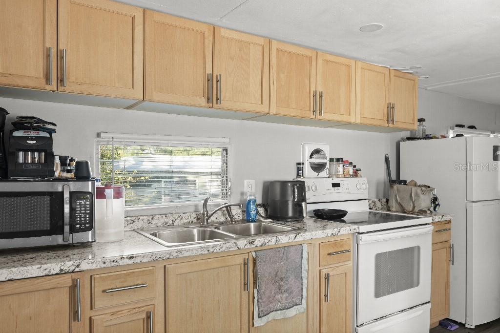 Image 18 of 31 For 6323 Trouble Creek Road