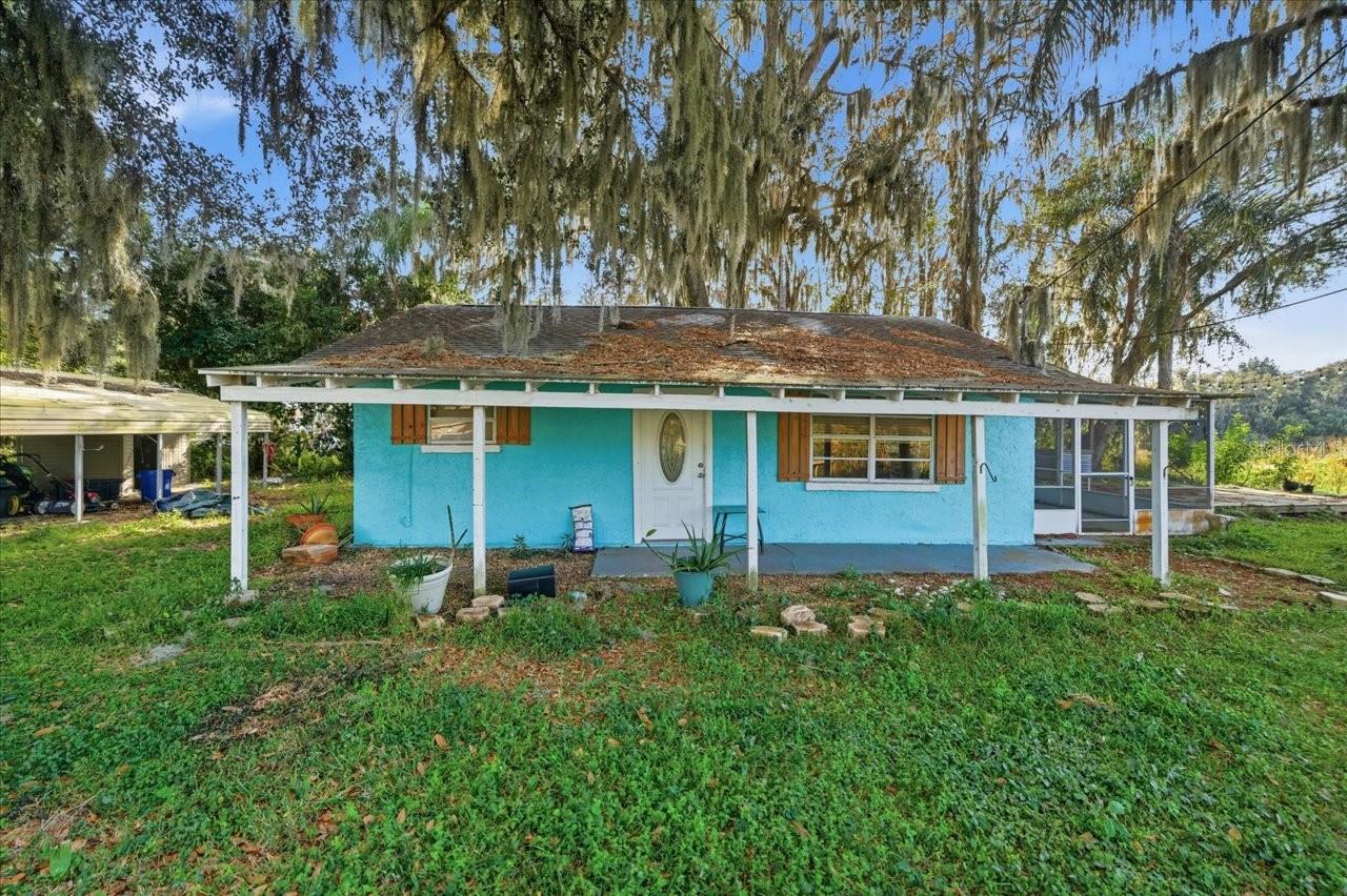 Image 9 of 86 For 17018 Crawley Road