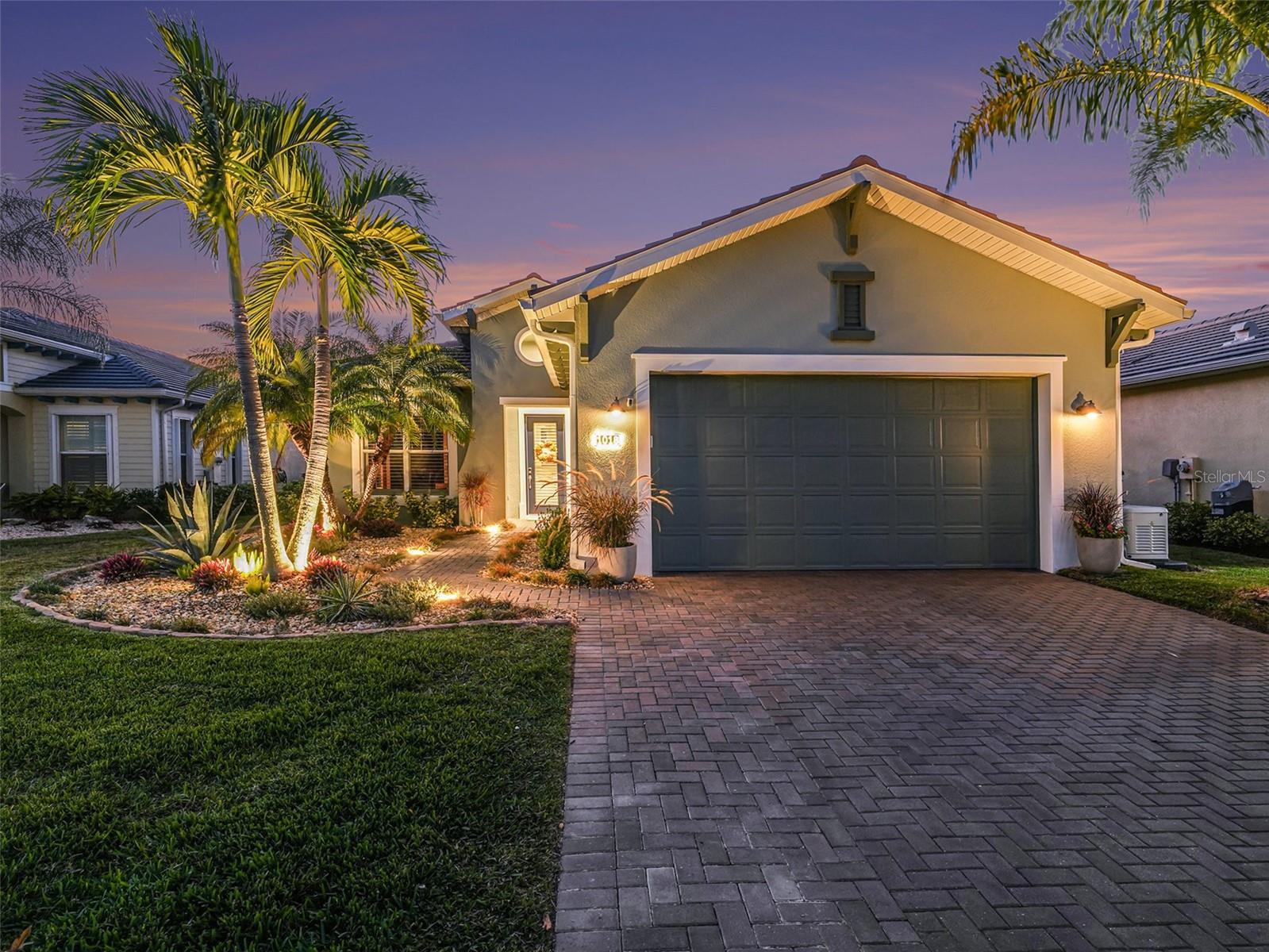 Details for 1018 Overlook Court, BRADENTON, FL 34208