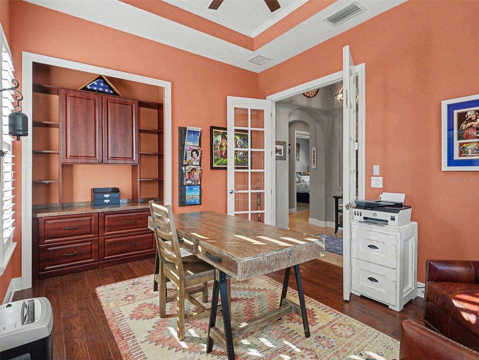 Image 10 of 59 For 1018 Overlook Court