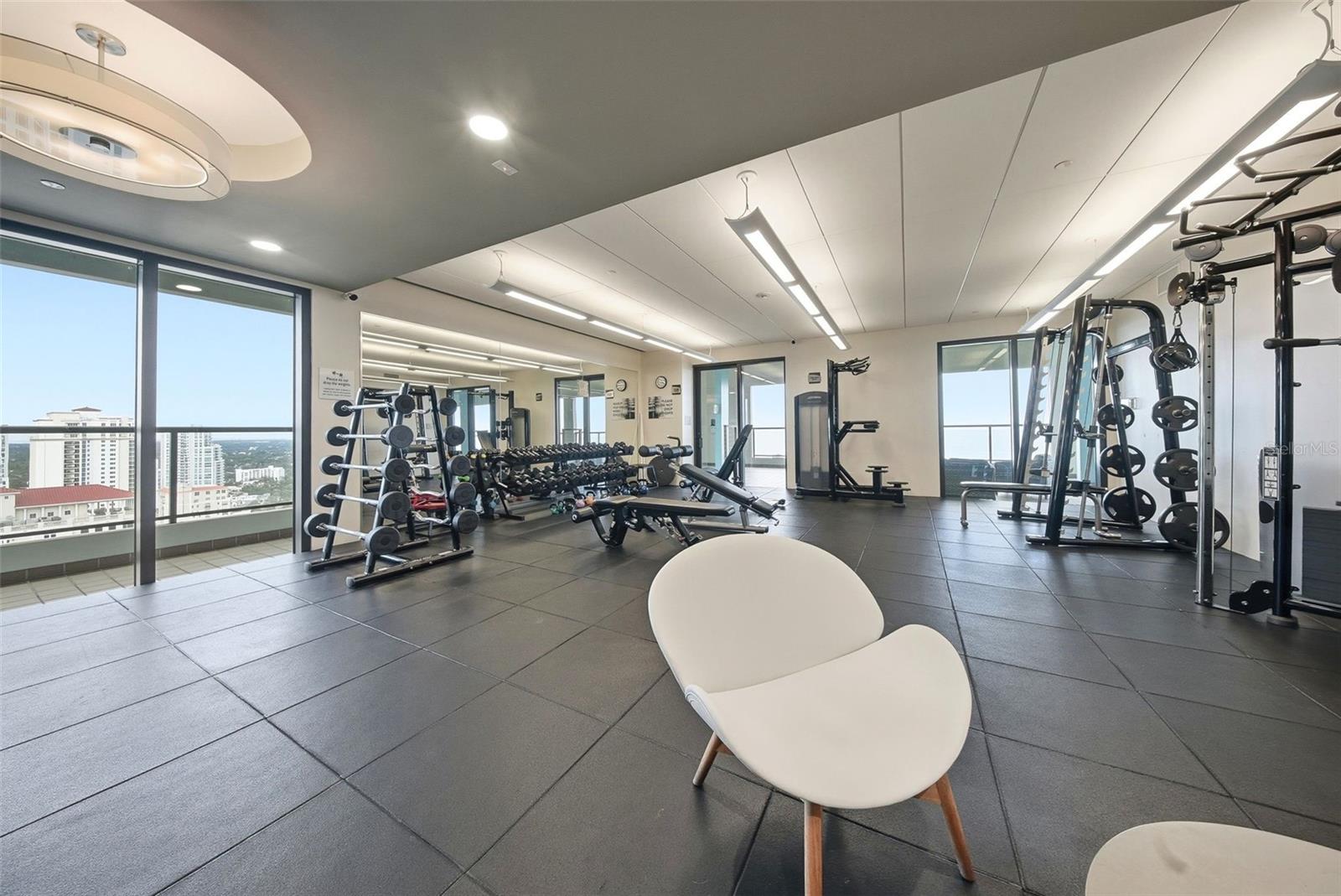 Image 44 of 55 For 1 Beach Drive Se 1610