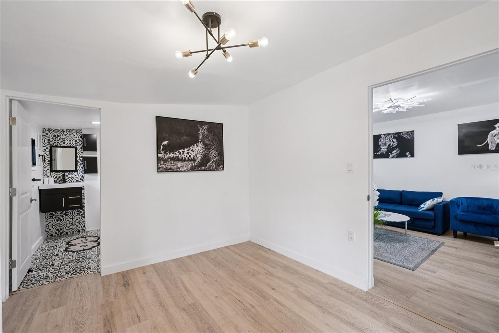 Image 21 of 42 For 8509 Hamner Avenue