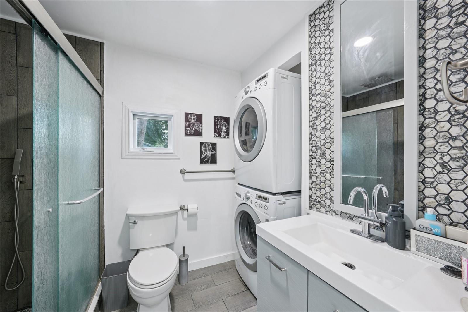 Image 34 of 42 For 8509 Hamner Avenue