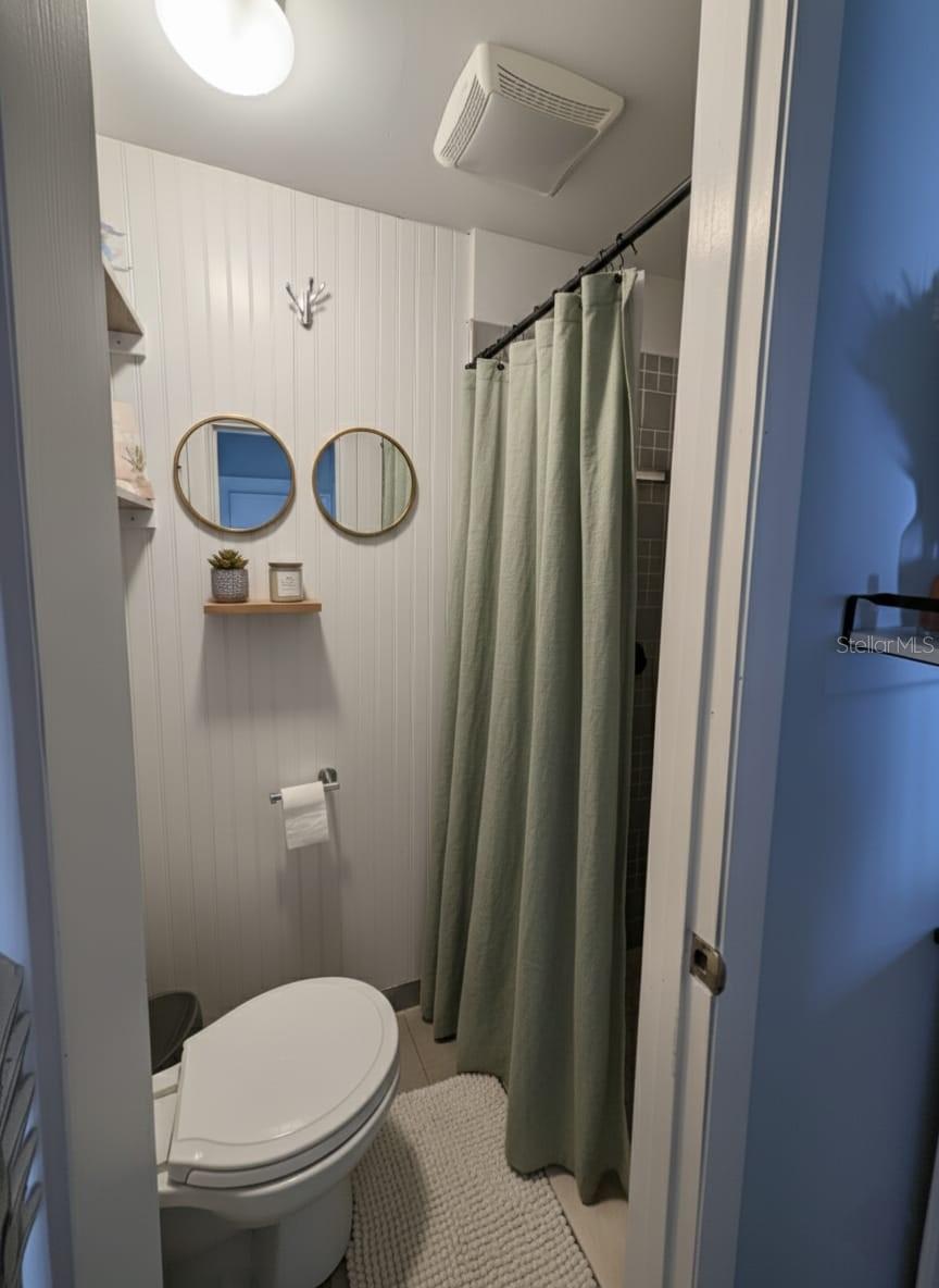 Image 15 of 20 For 7210 Dipaola Drive