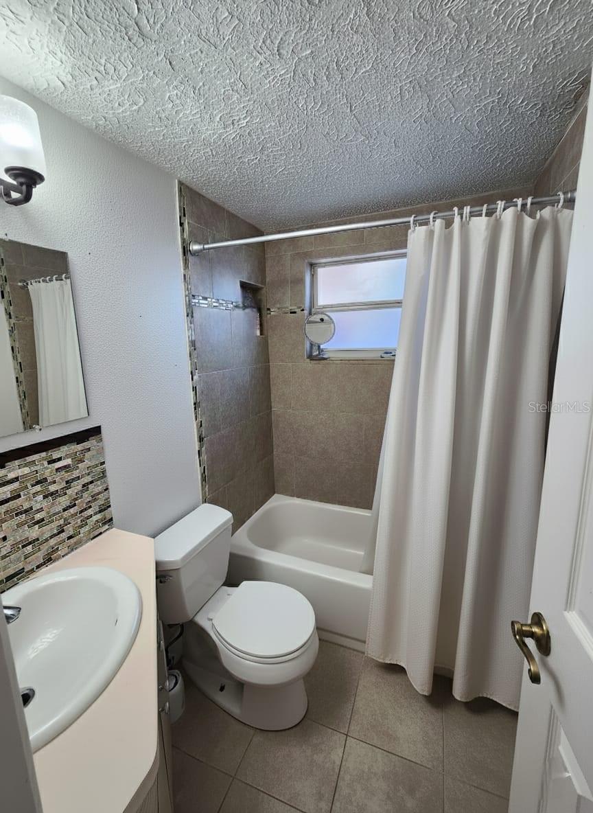 Image 6 of 20 For 7210 Dipaola Drive