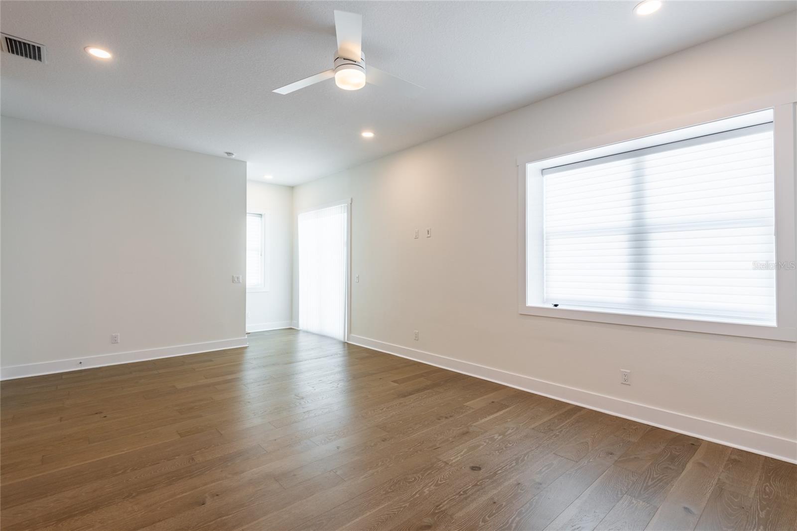 Image 15 of 56 For 835 Oak Bend Lane