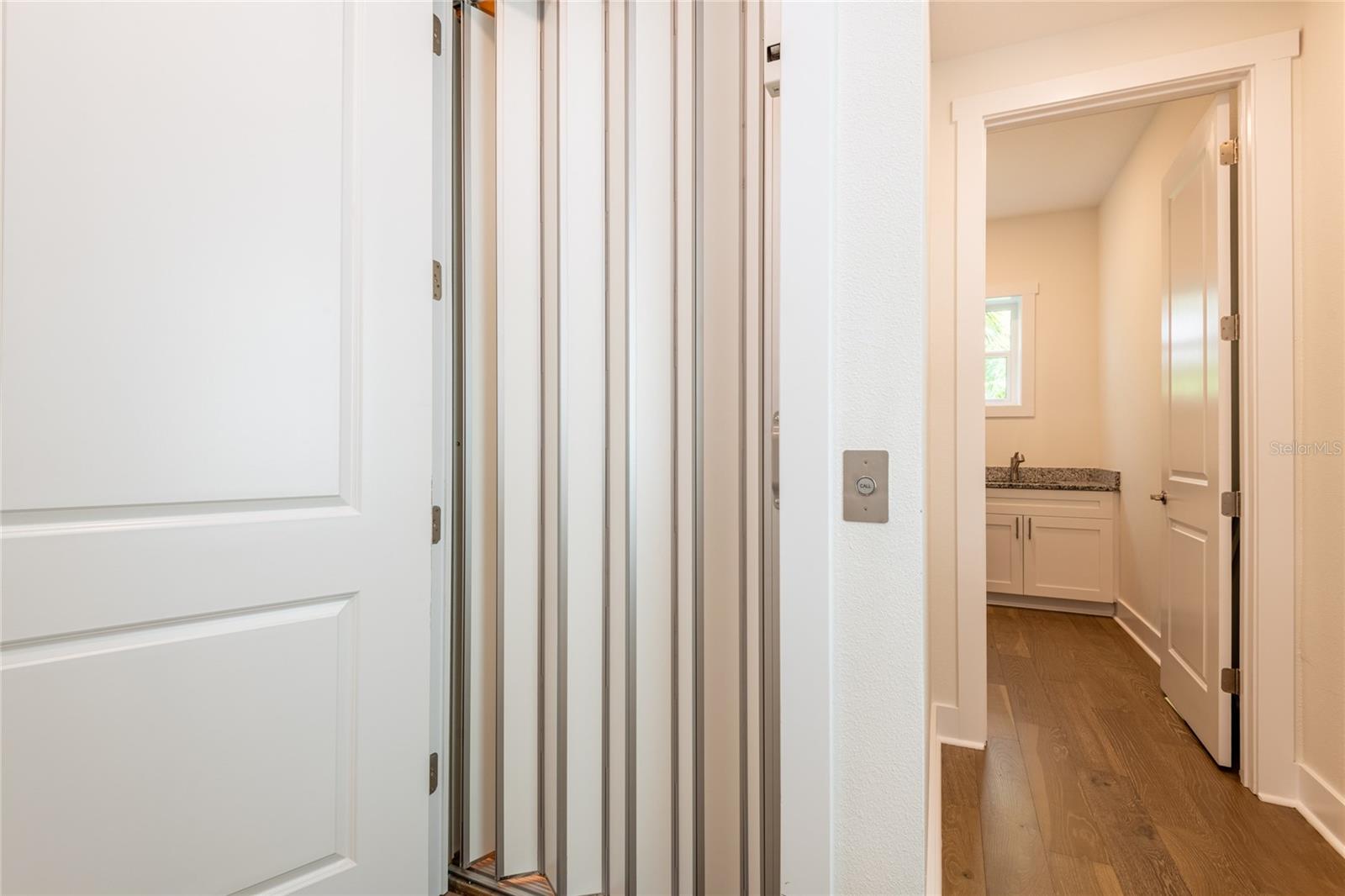 Image 19 of 56 For 835 Oak Bend Lane