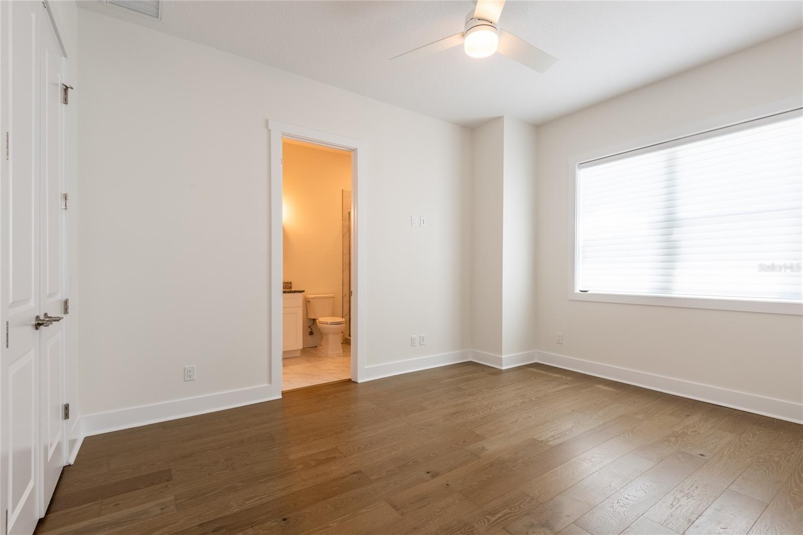 Image 33 of 56 For 835 Oak Bend Lane