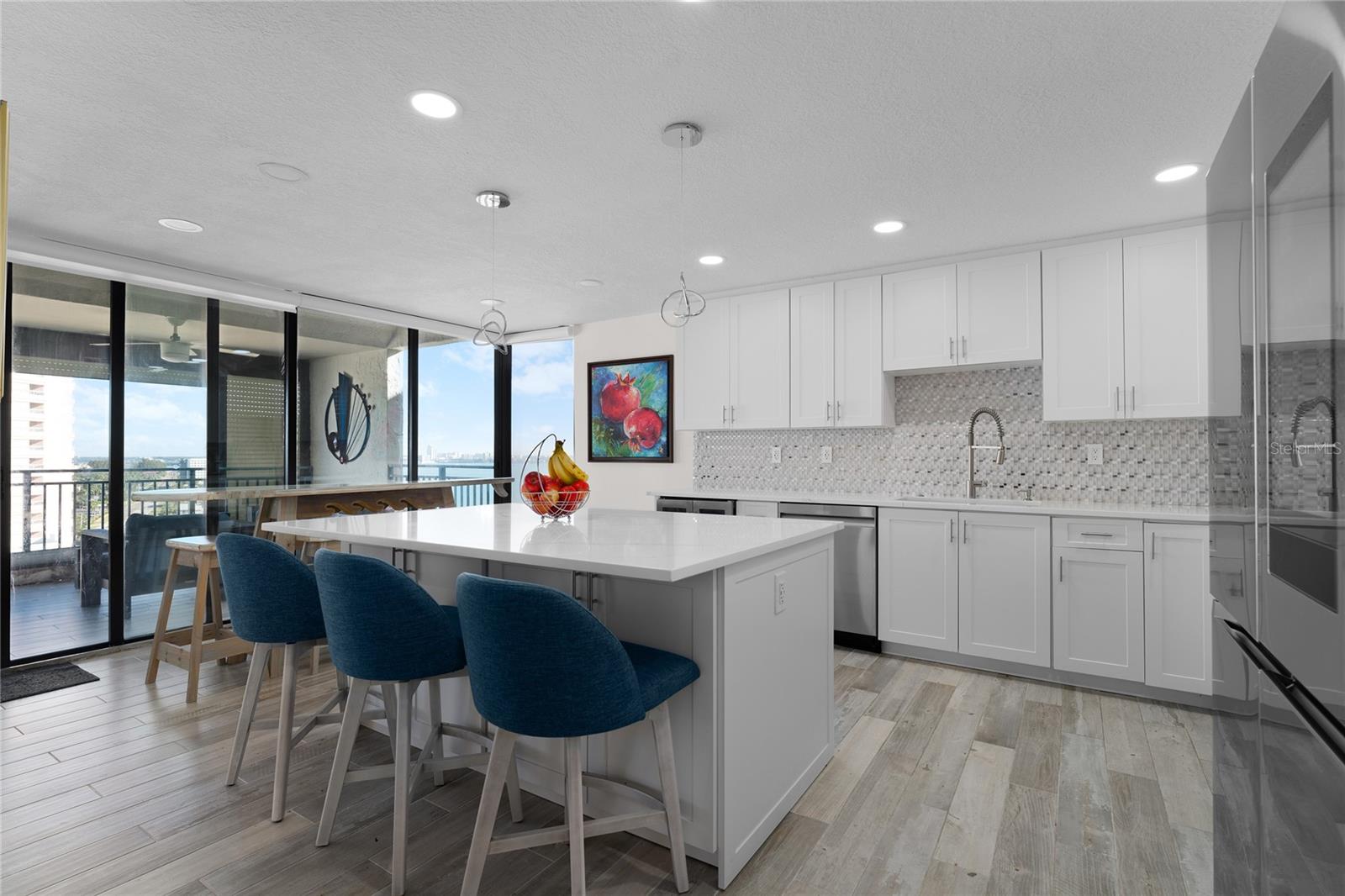 Image 17 of 56 For 1390 Gulf Boulevard Ph4