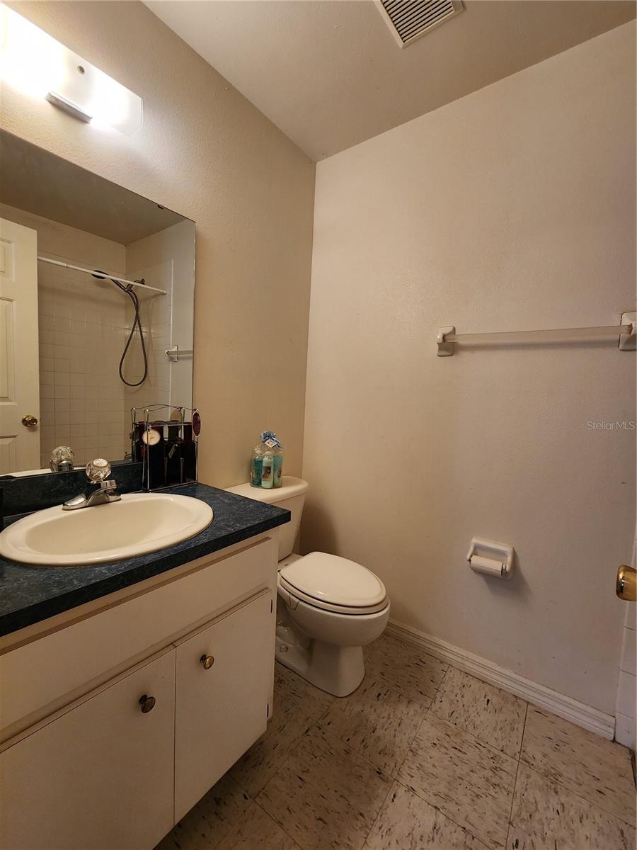 Image 17 of 35 For 20054 Us Highway 301