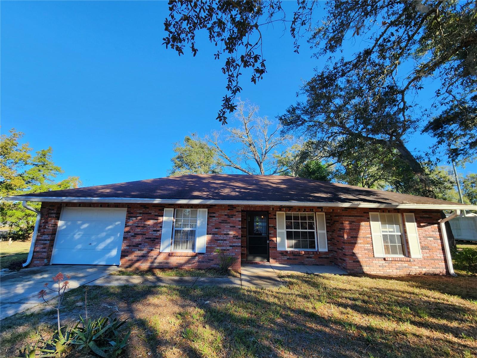 Image 2 of 35 For 20054 Us Highway 301