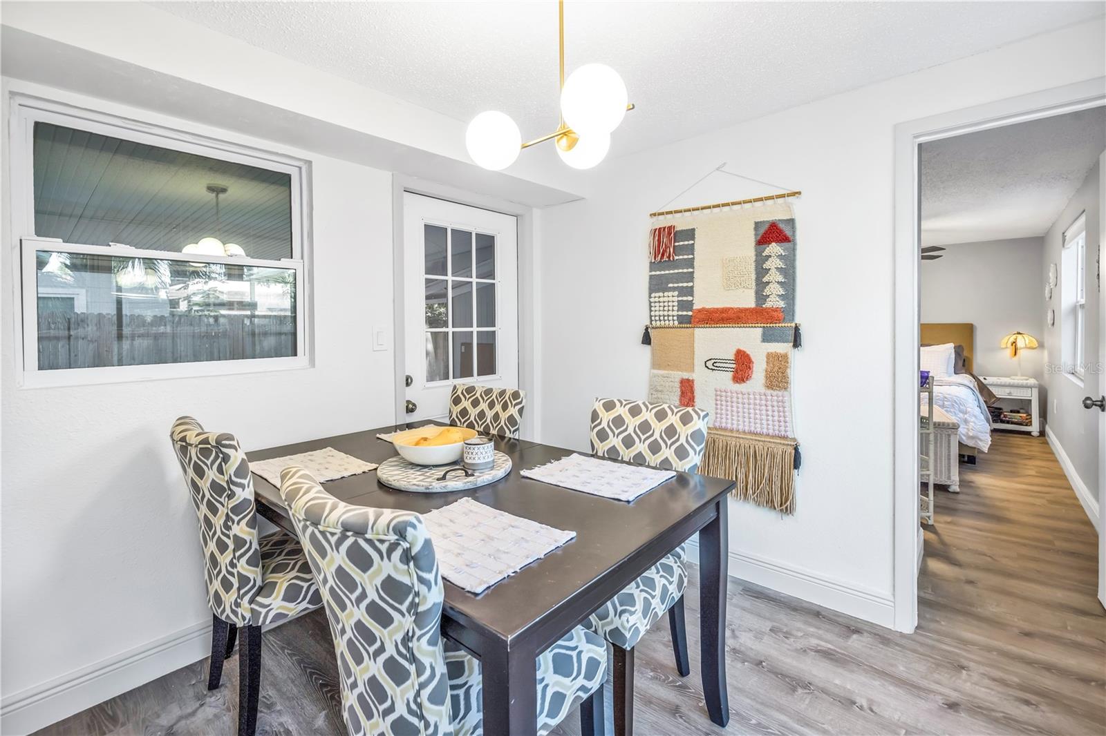 Image 19 of 30 For 2444 32nd Avenue N