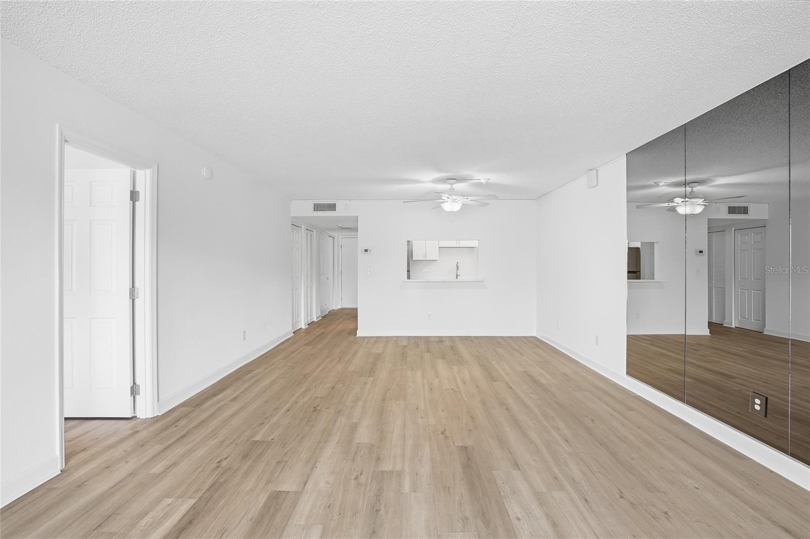 Image 11 of 30 For 7420 Bay Island Drive S 175