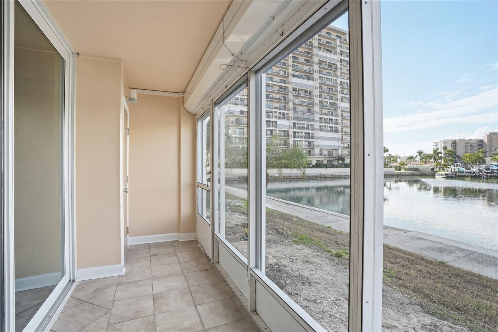 Image 17 of 30 For 7420 Bay Island Drive S 175