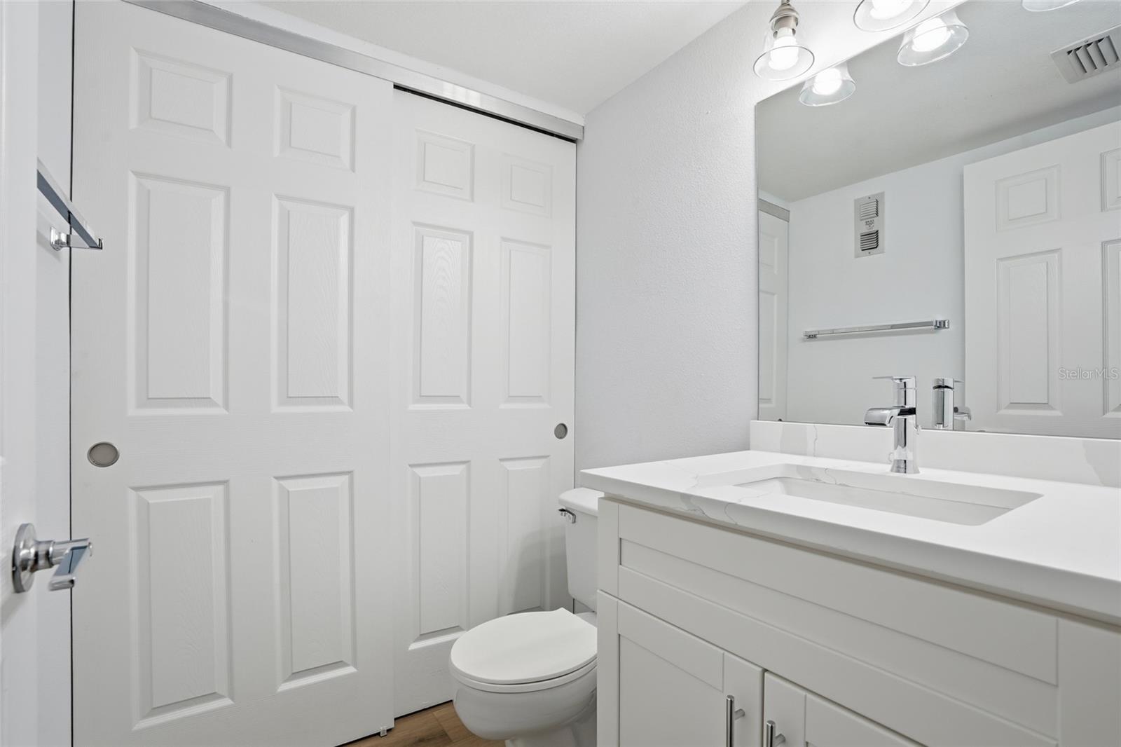 Image 4 of 30 For 7420 Bay Island Drive S 175