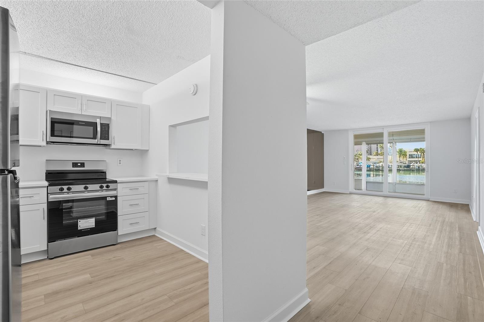 Image 5 of 30 For 7420 Bay Island Drive S 175