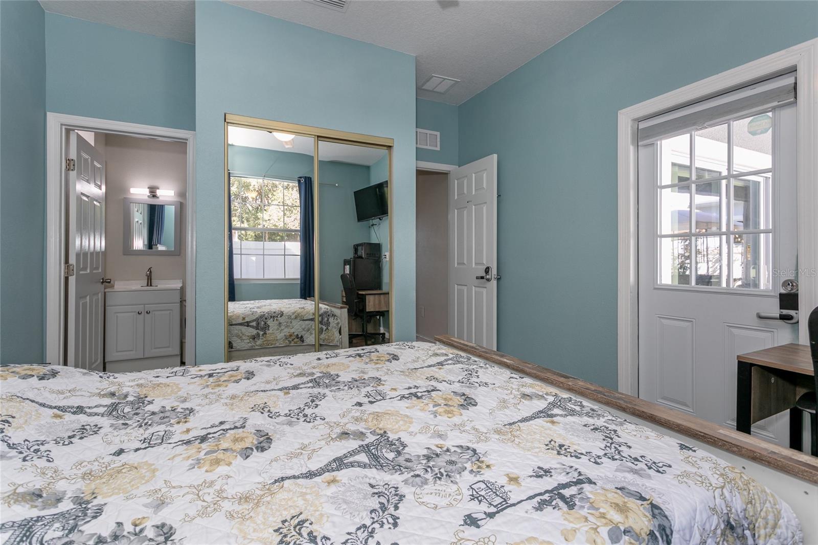 Image 17 of 35 For 6512 23rd Avenue