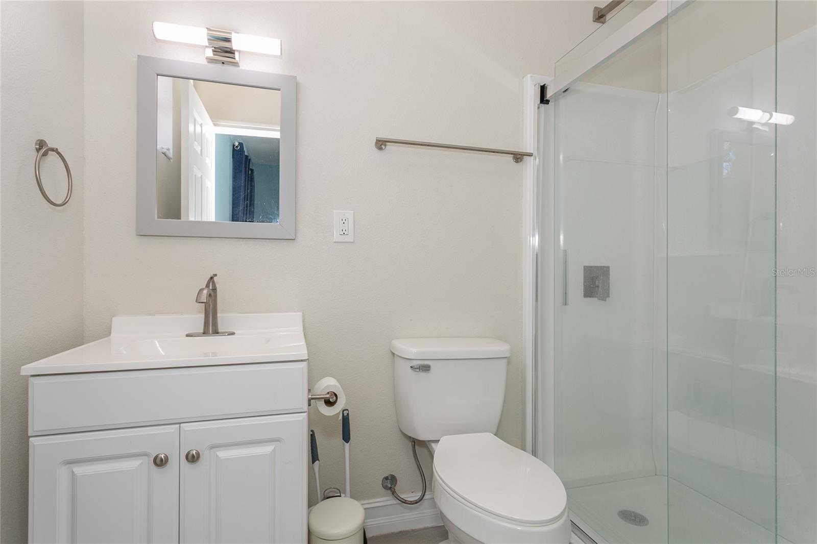 Image 19 of 35 For 6512 23rd Avenue