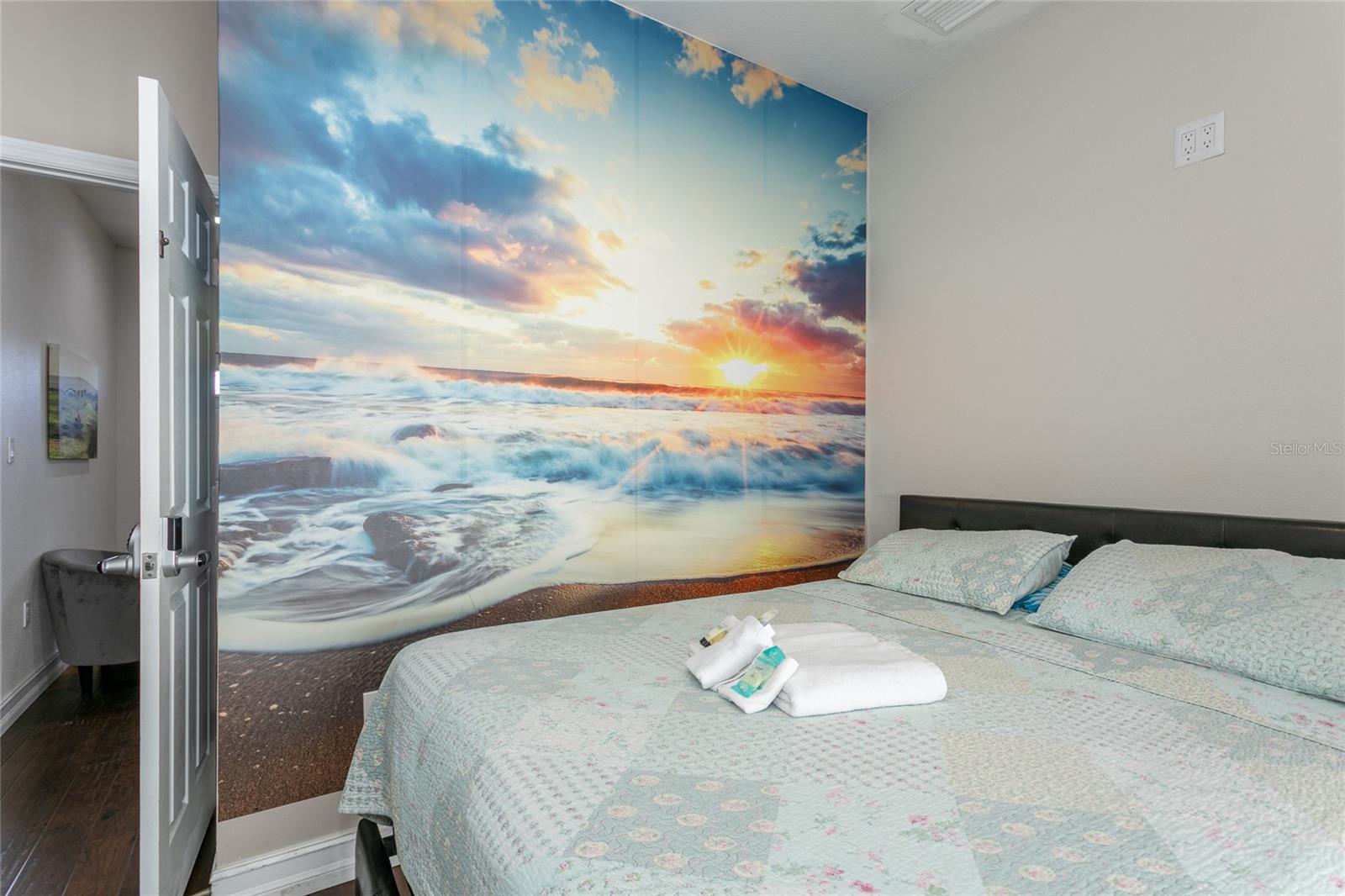 Image 22 of 35 For 6512 23rd Avenue