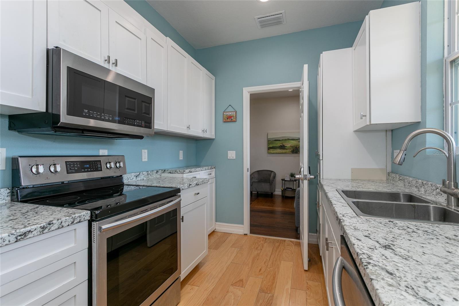 Image 28 of 35 For 6512 23rd Avenue