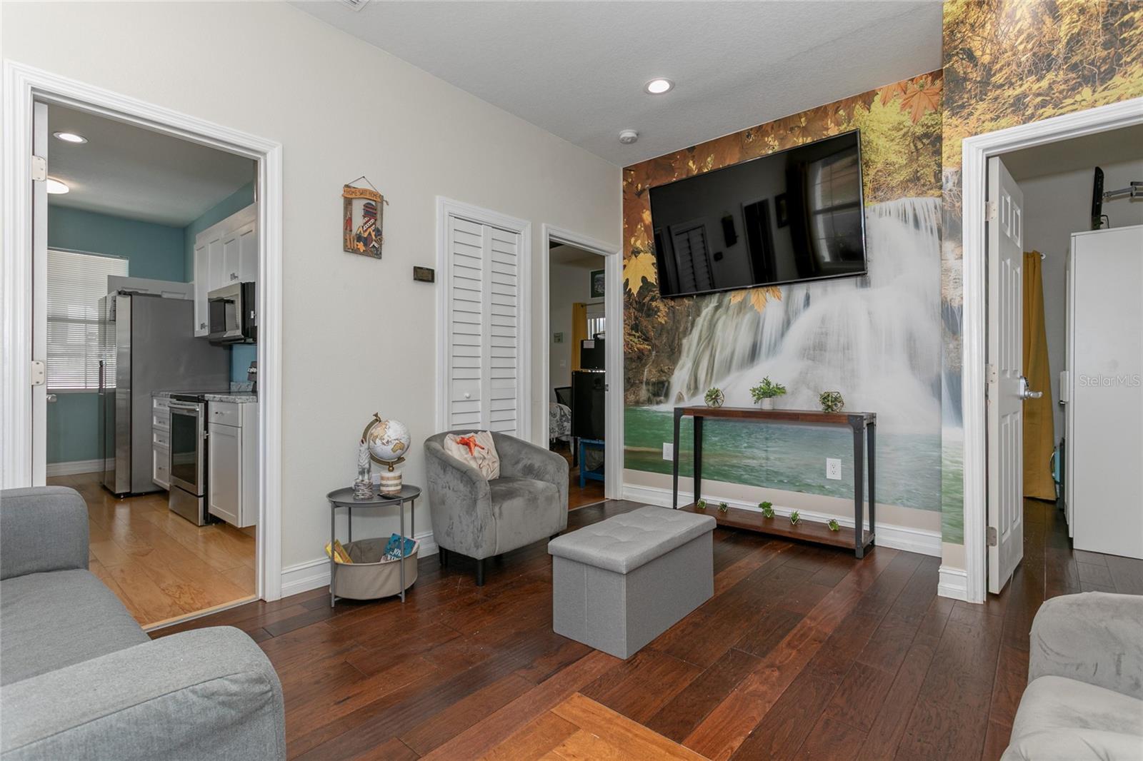 Image 9 of 35 For 6512 23rd Avenue