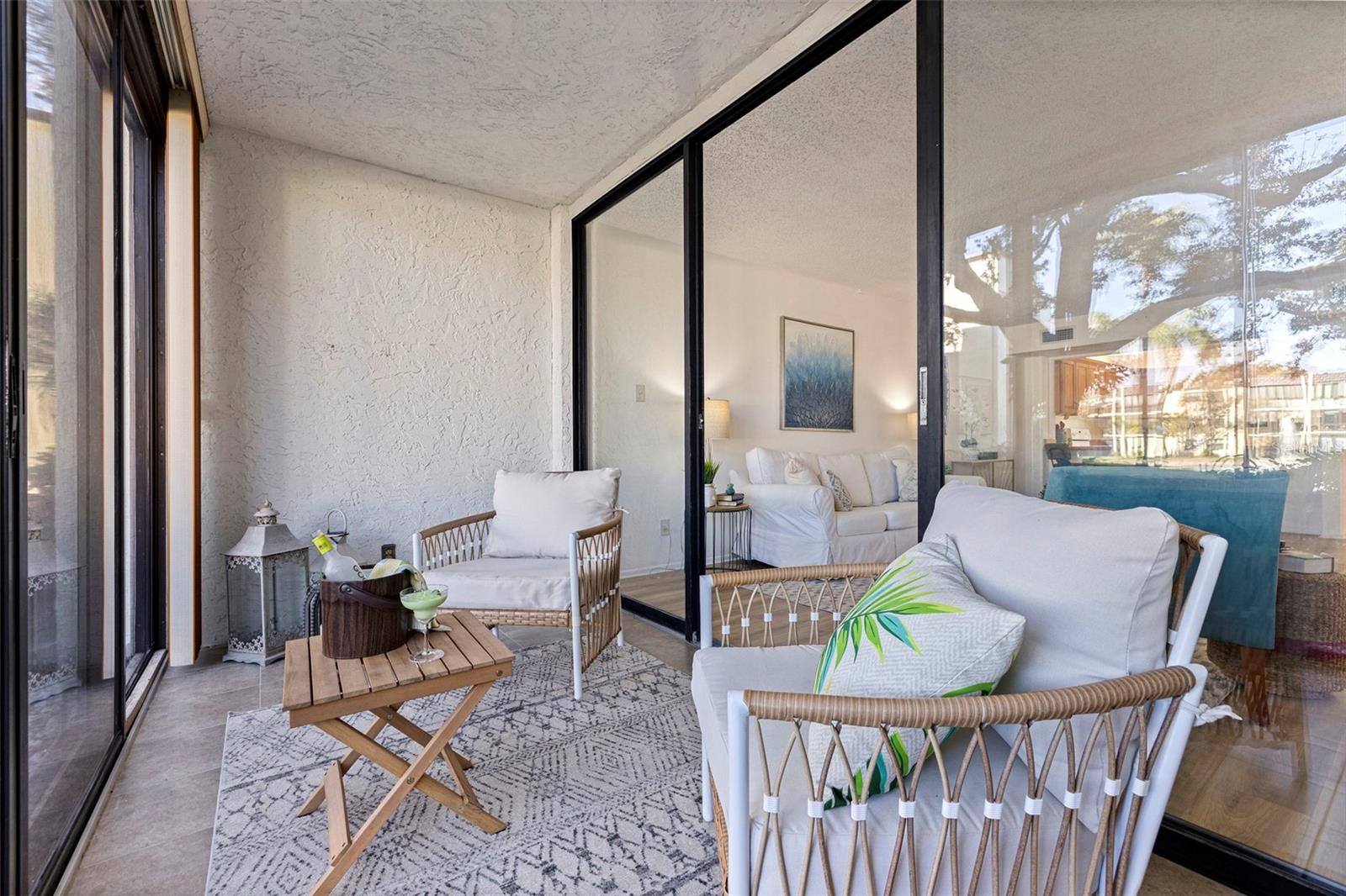 Image 15 of 40 For 14130 Rosemary Lane 4114