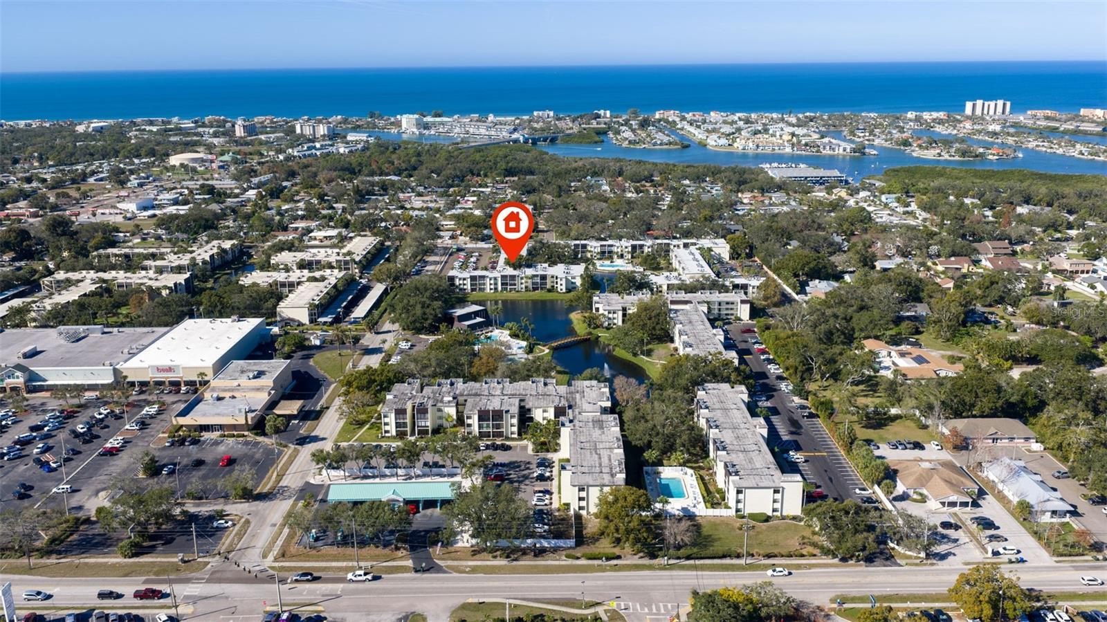 Image 32 of 40 For 14130 Rosemary Lane 4114