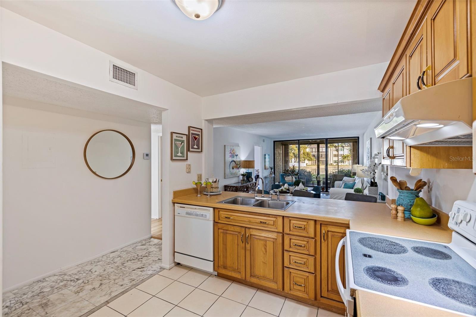 Image 6 of 40 For 14130 Rosemary Lane 4114