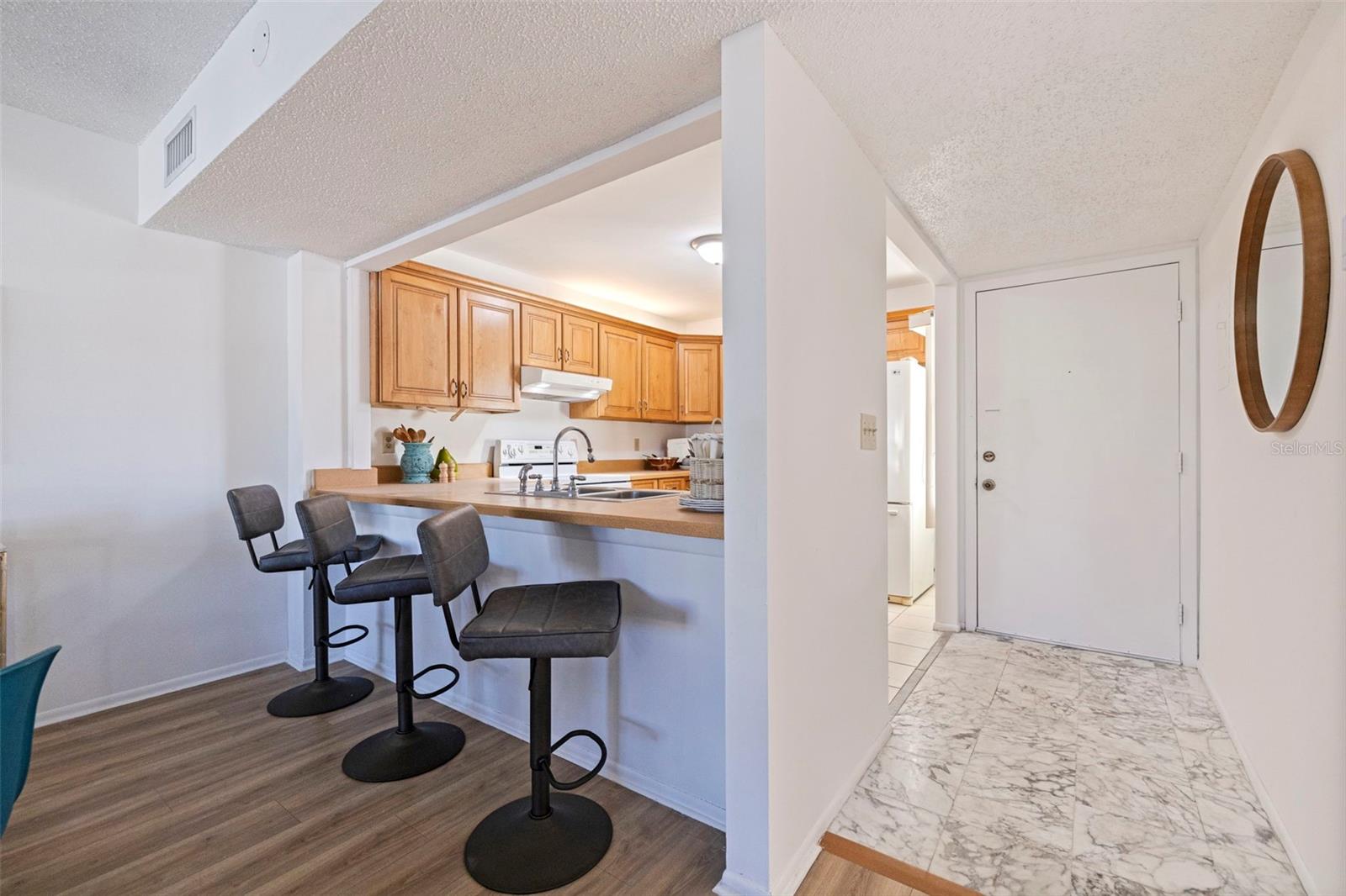 Image 7 of 40 For 14130 Rosemary Lane 4114