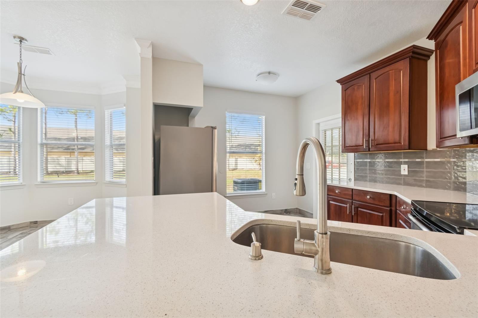 Image 15 of 65 For 17932 Villa Creek Drive