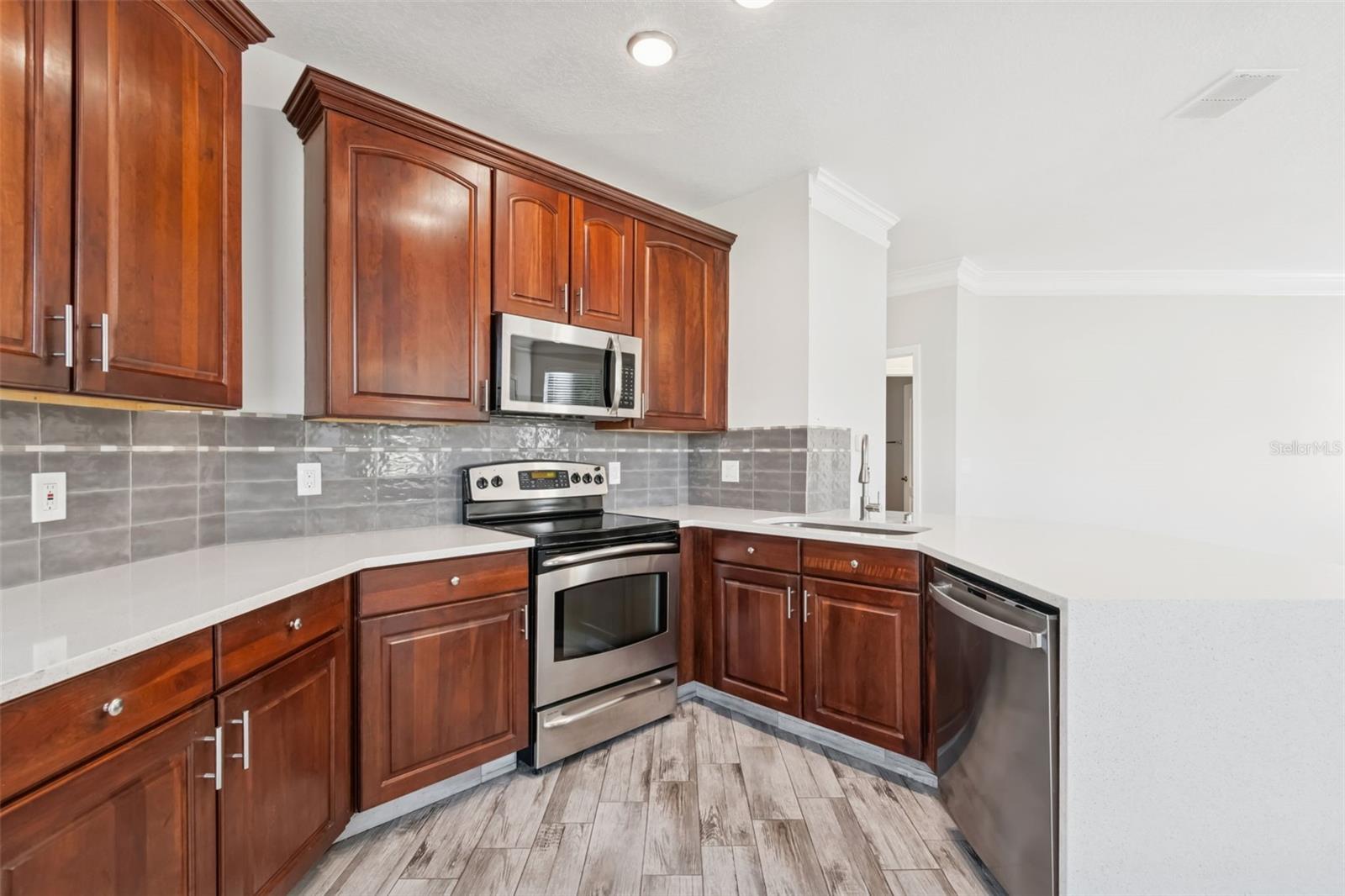 Image 17 of 65 For 17932 Villa Creek Drive