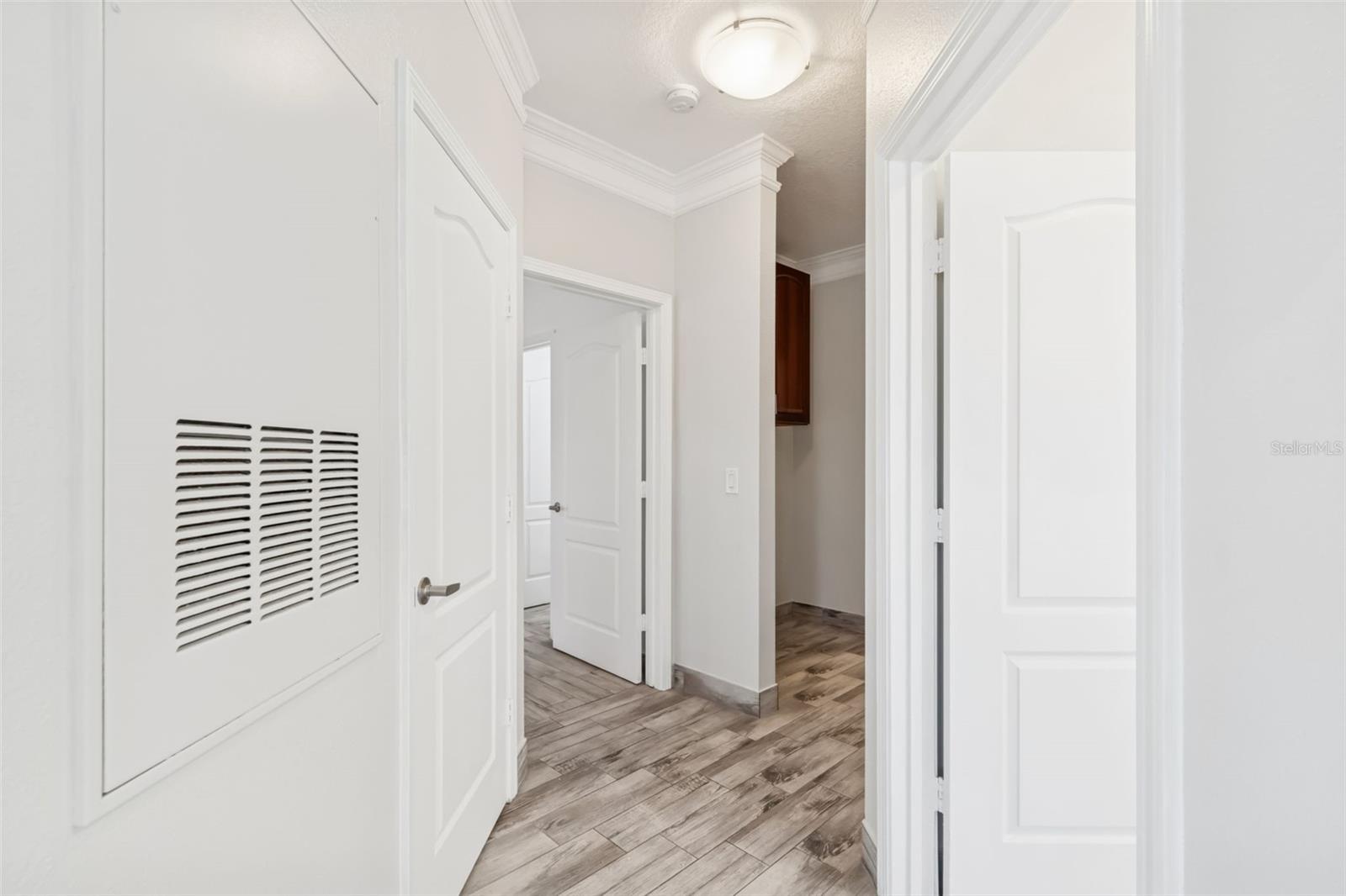 Image 28 of 65 For 17932 Villa Creek Drive