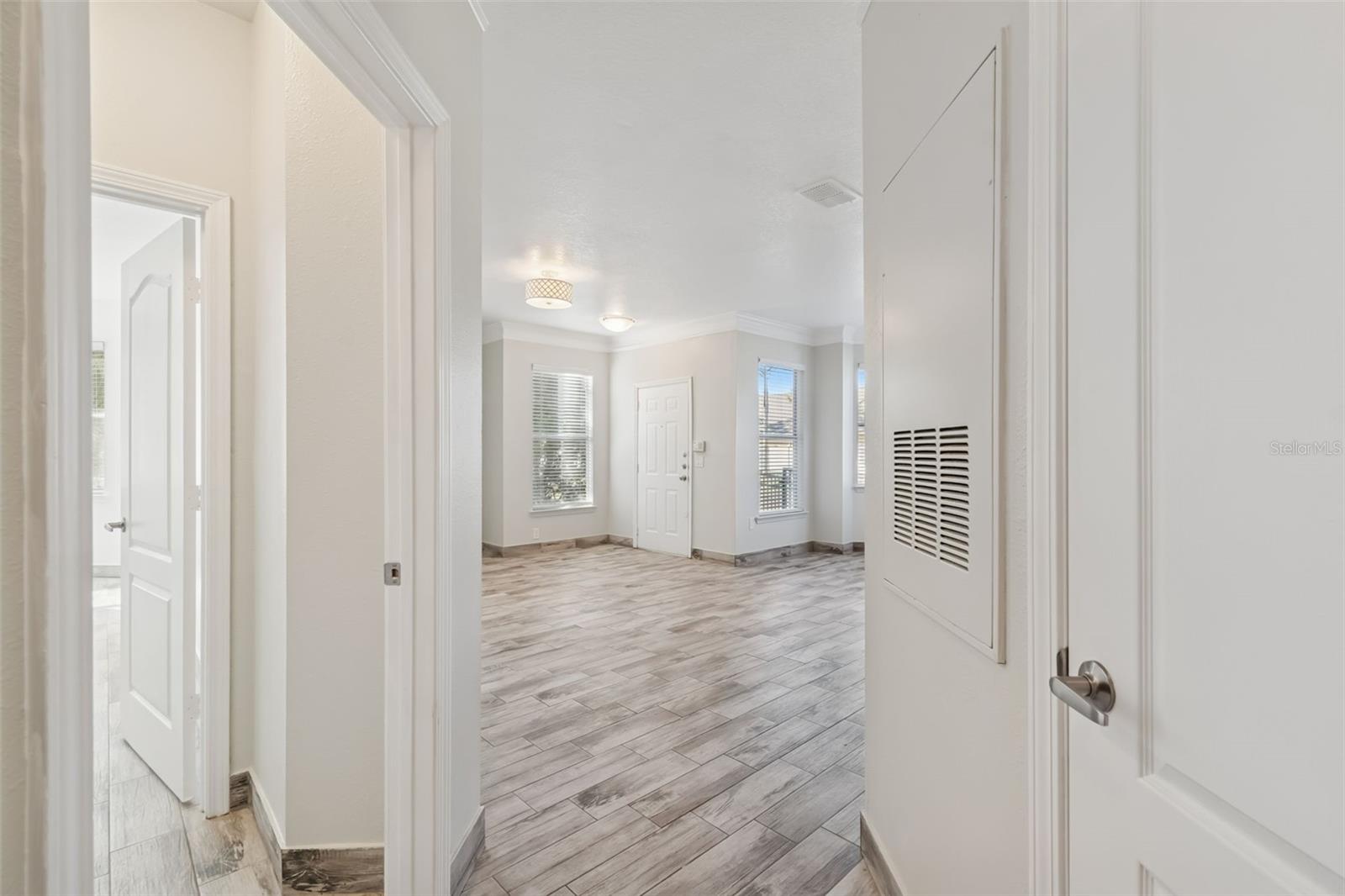 Image 29 of 65 For 17932 Villa Creek Drive