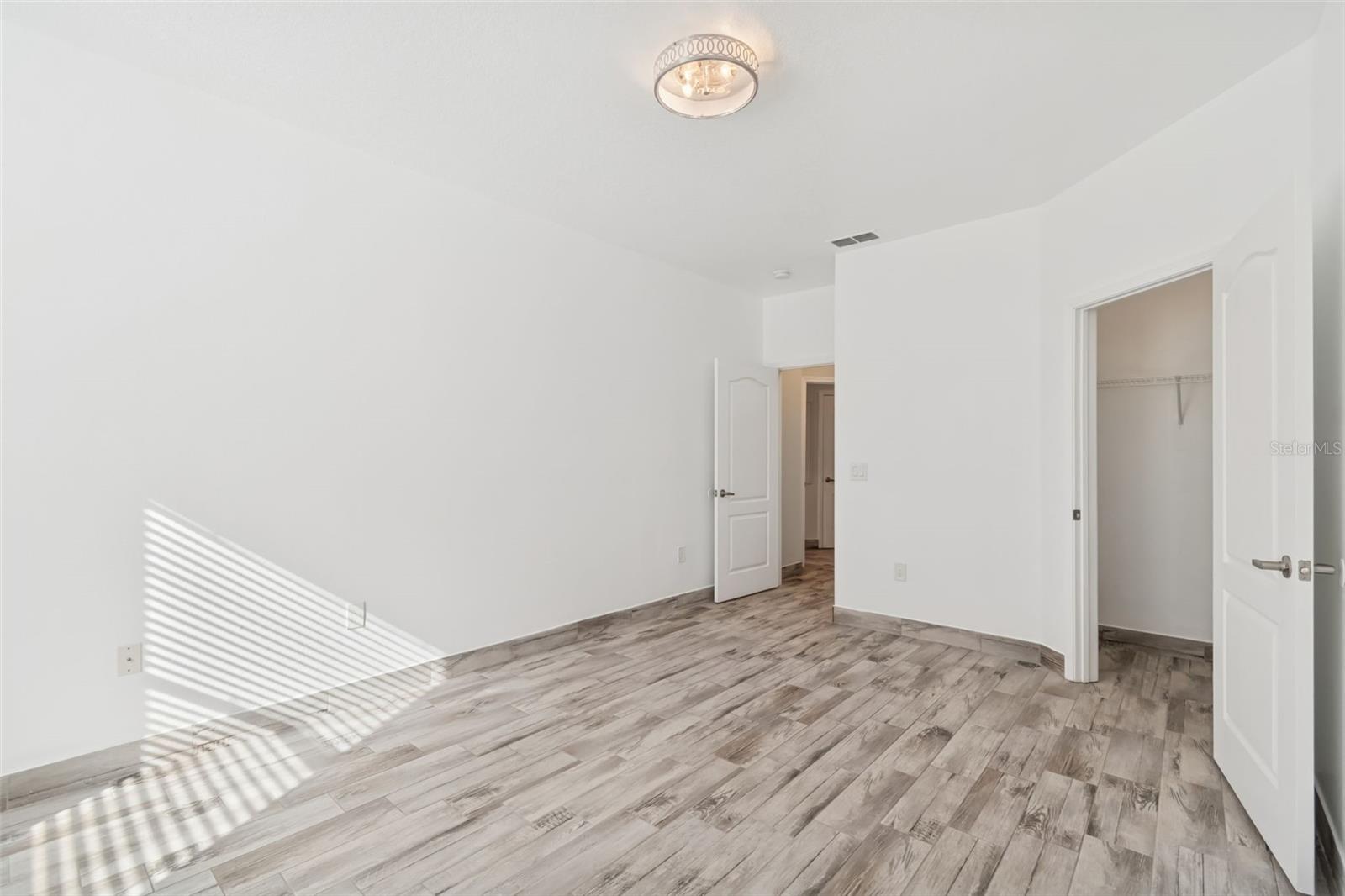 Image 38 of 65 For 17932 Villa Creek Drive