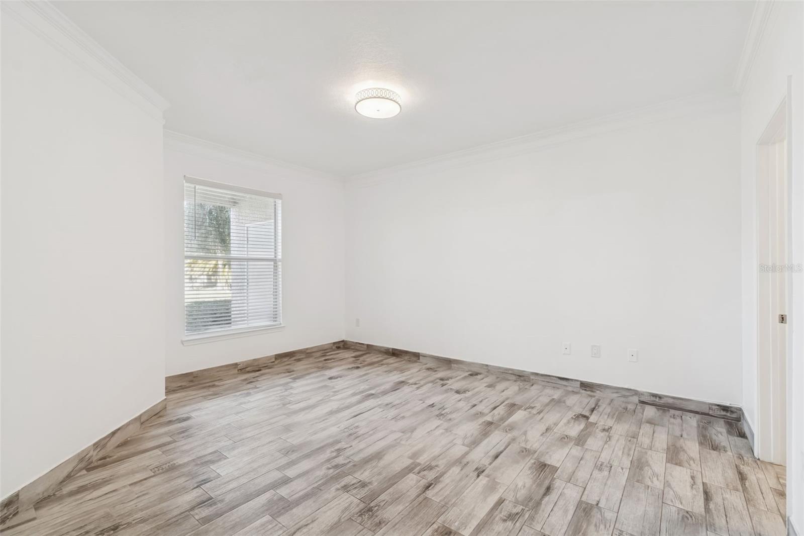 Image 40 of 65 For 17932 Villa Creek Drive