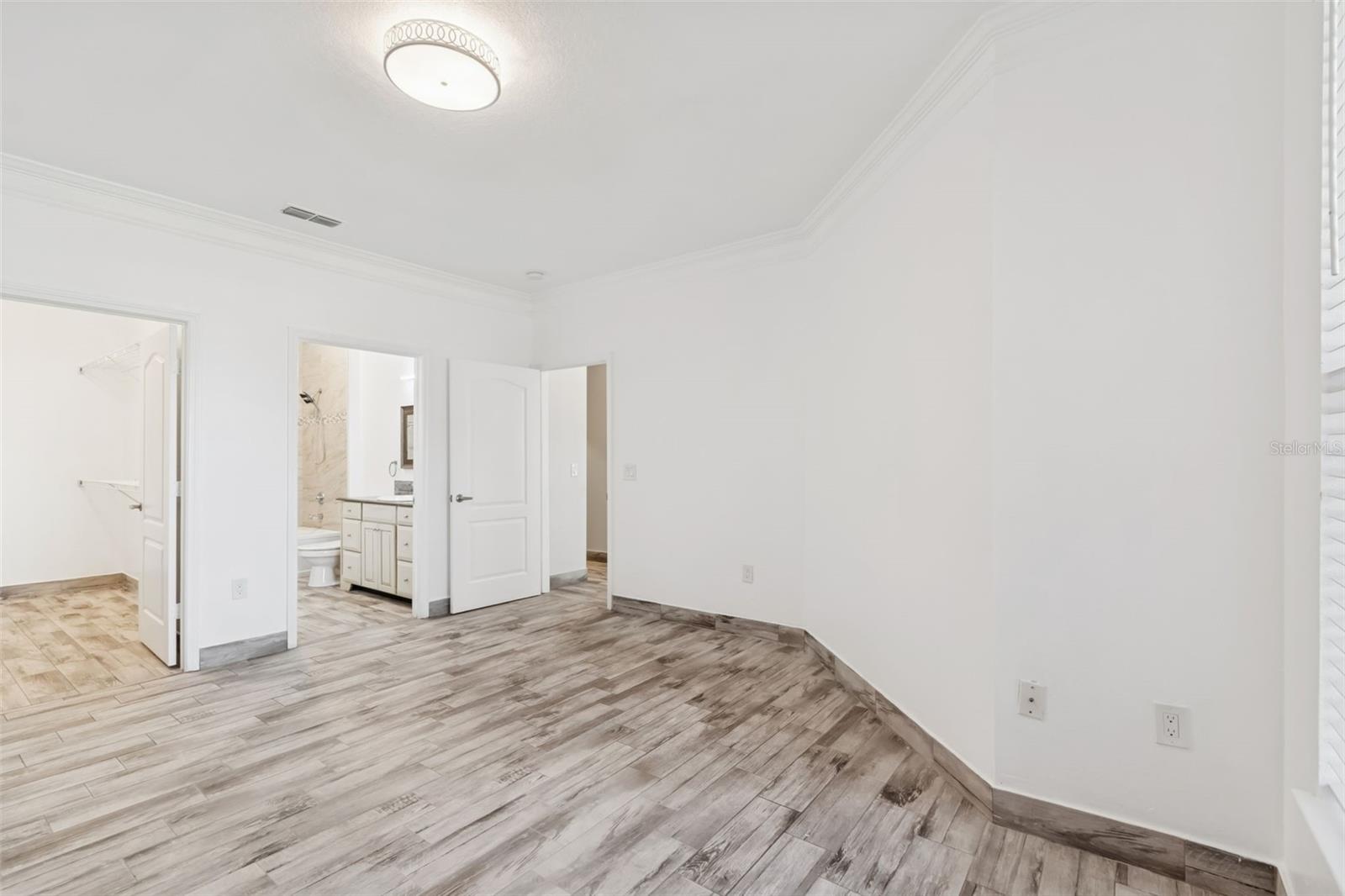 Image 42 of 65 For 17932 Villa Creek Drive