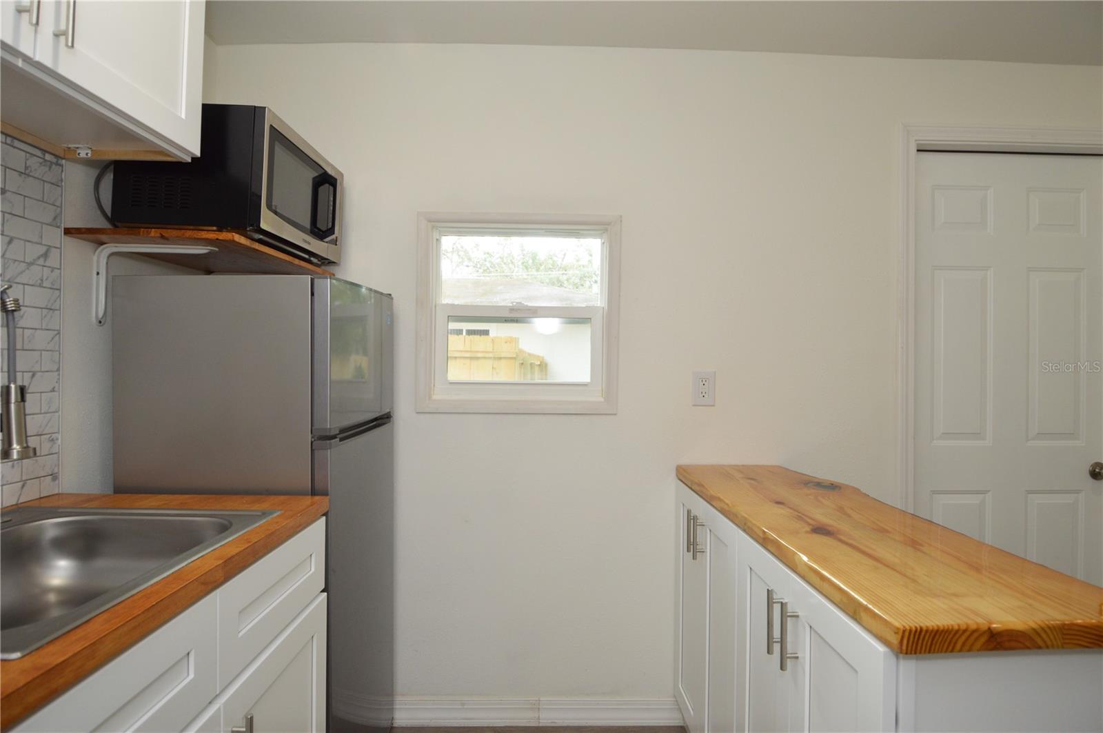 Image 8 of 35 For 10934 Boulevard