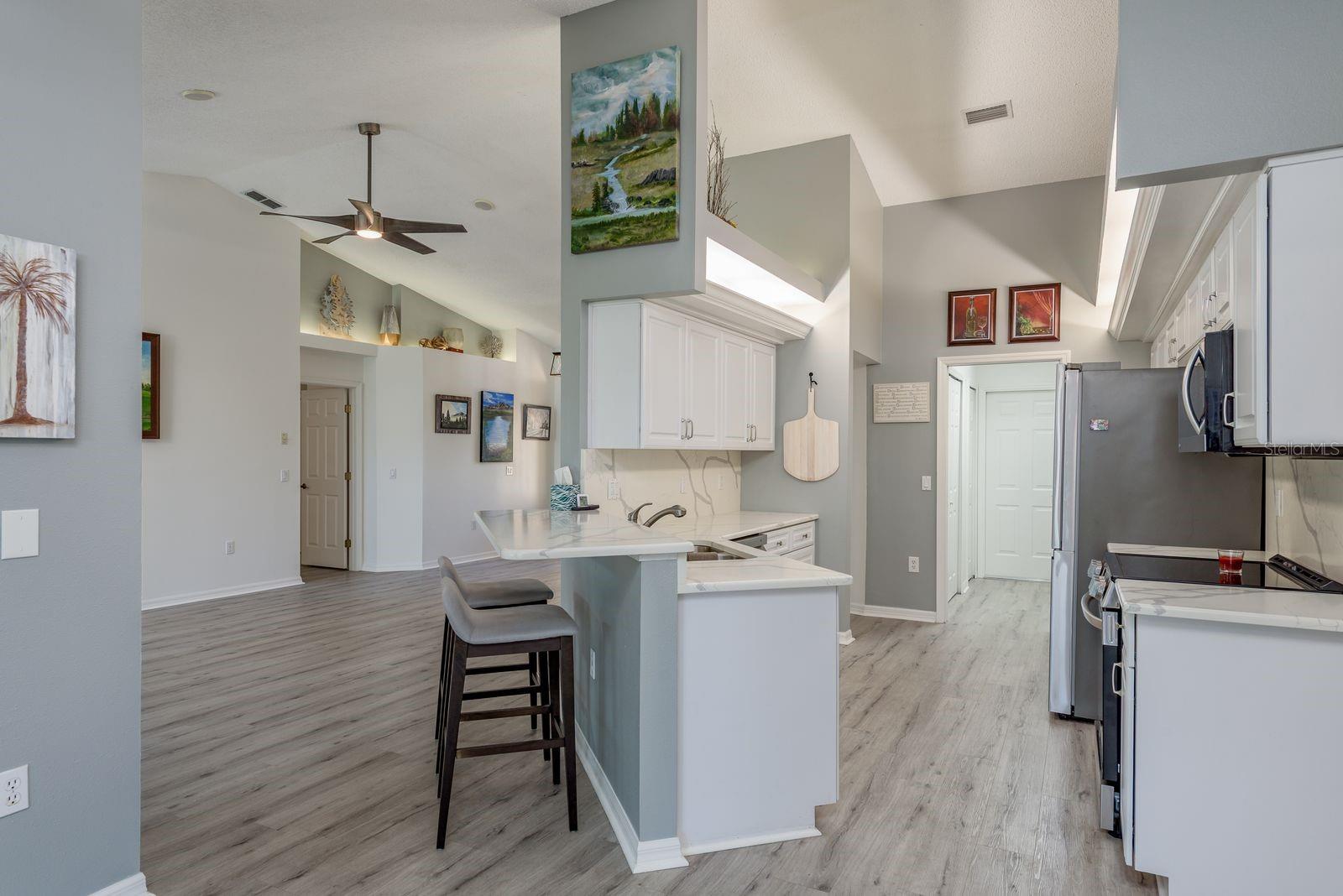 Image 12 of 62 For 9742 Oakwood Hills Court