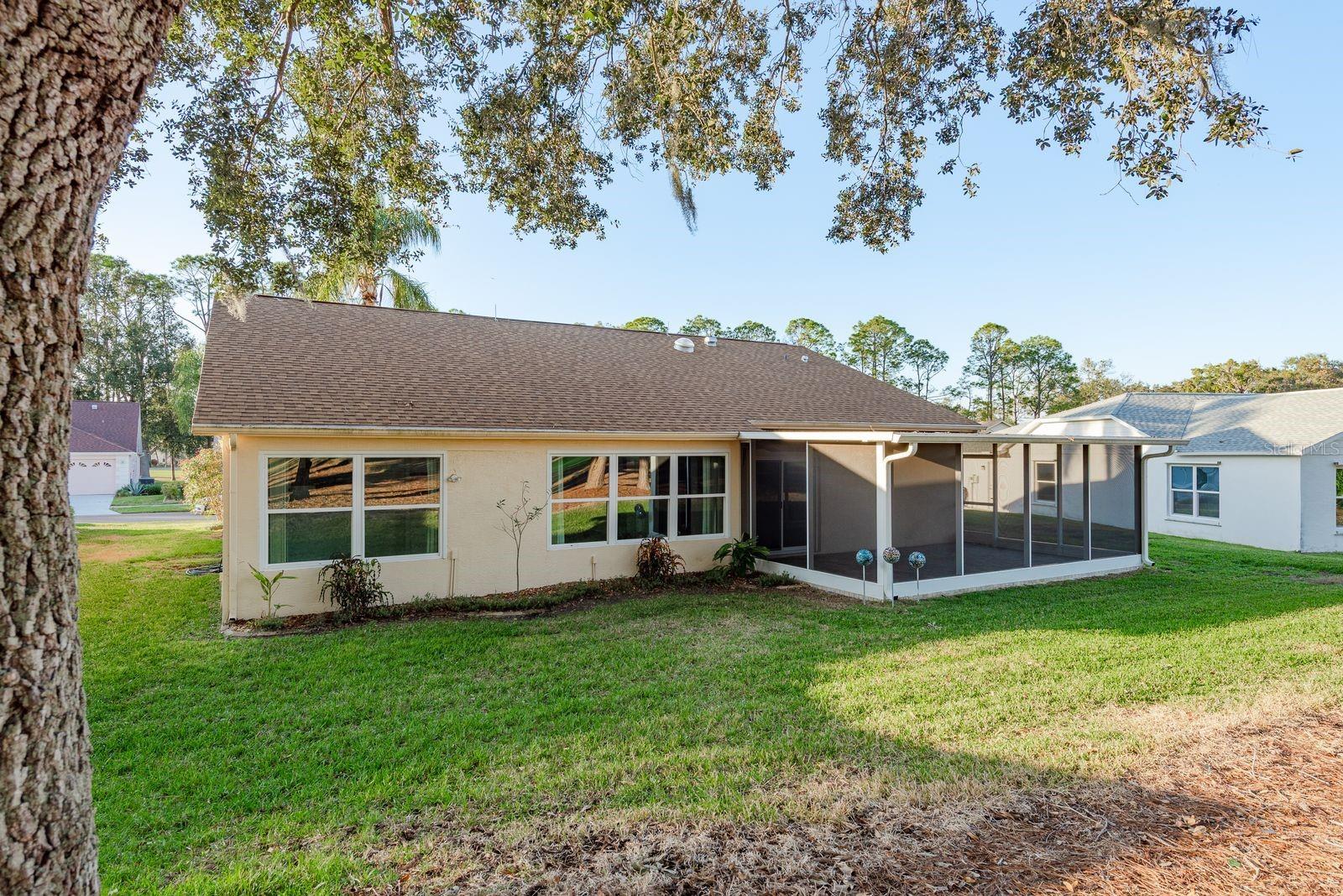 Image 38 of 62 For 9742 Oakwood Hills Court