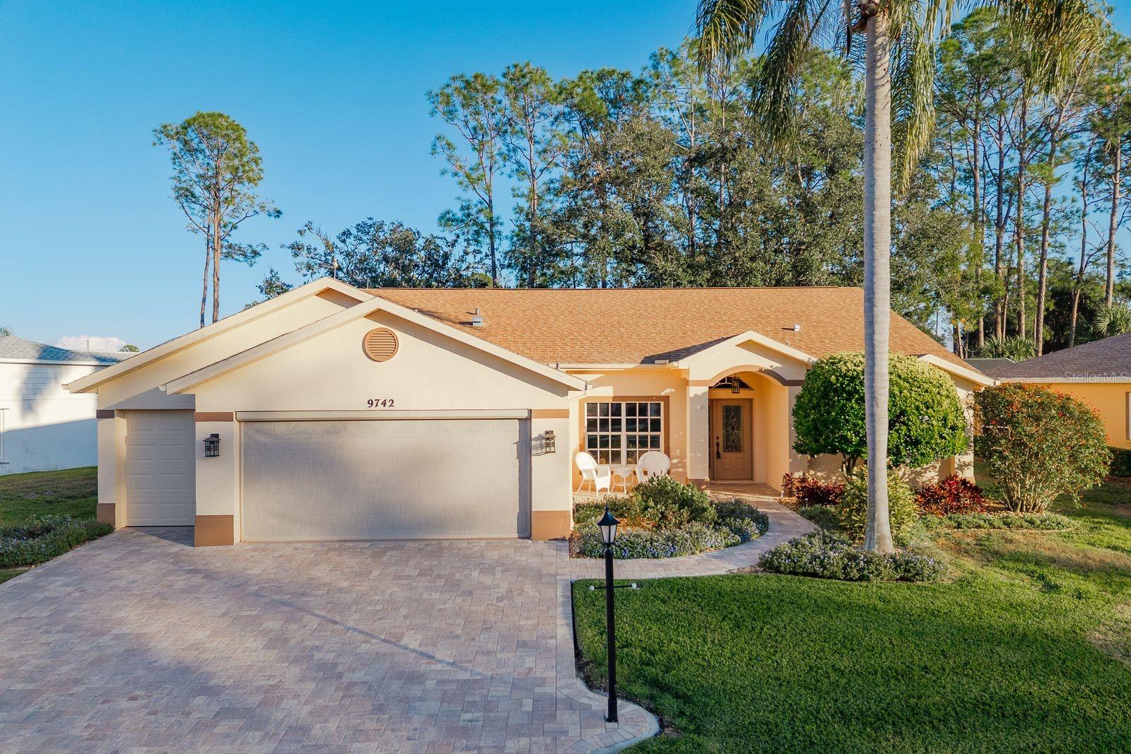 Image 41 of 62 For 9742 Oakwood Hills Court