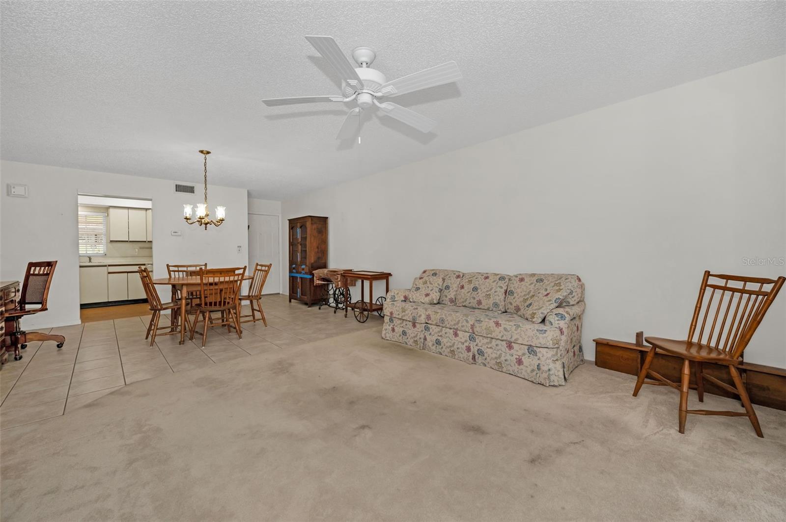 Image 8 of 45 For 240 Promenade Drive 102