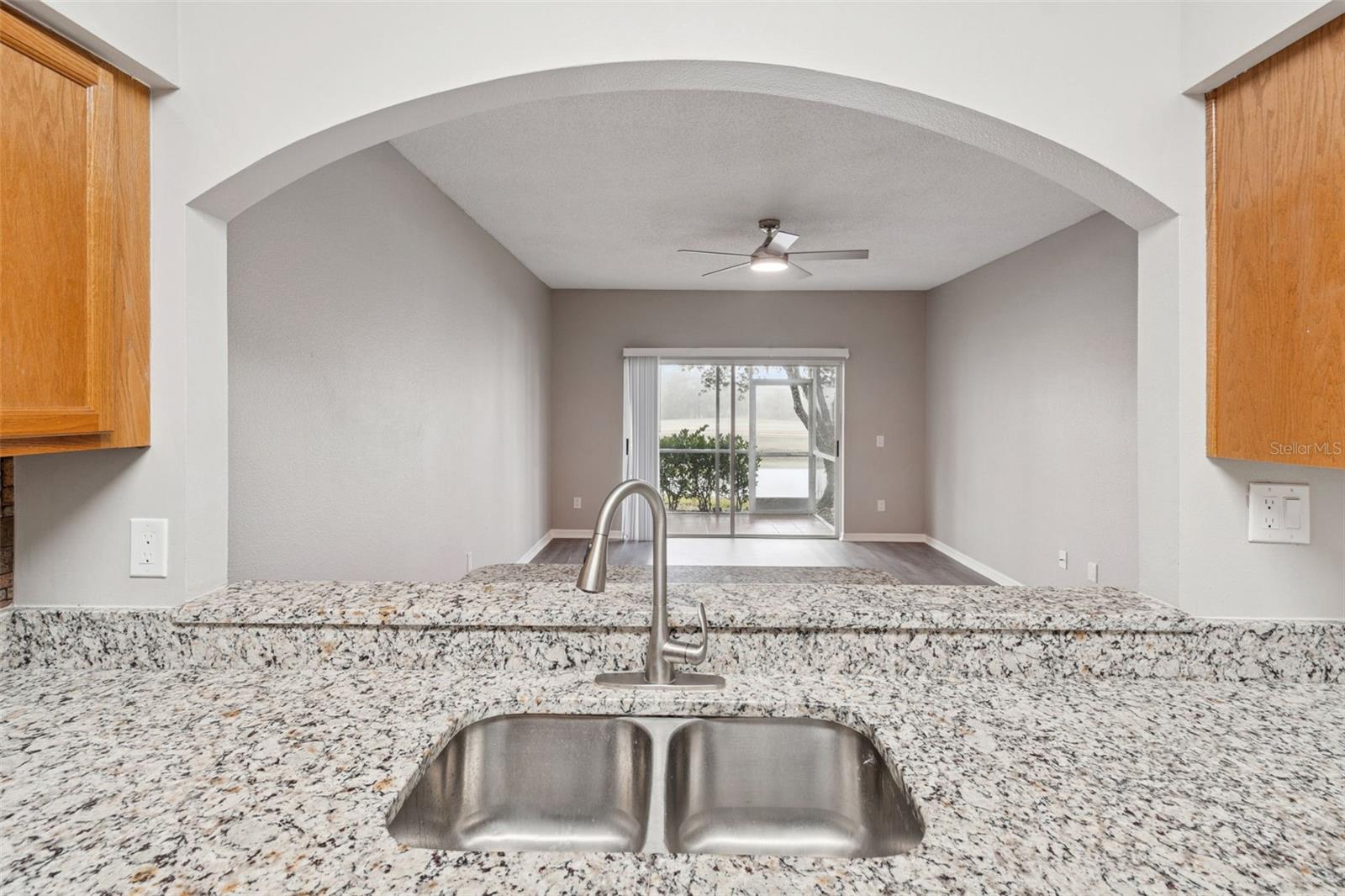 Image 11 of 59 For 18214 Paradise Point Drive